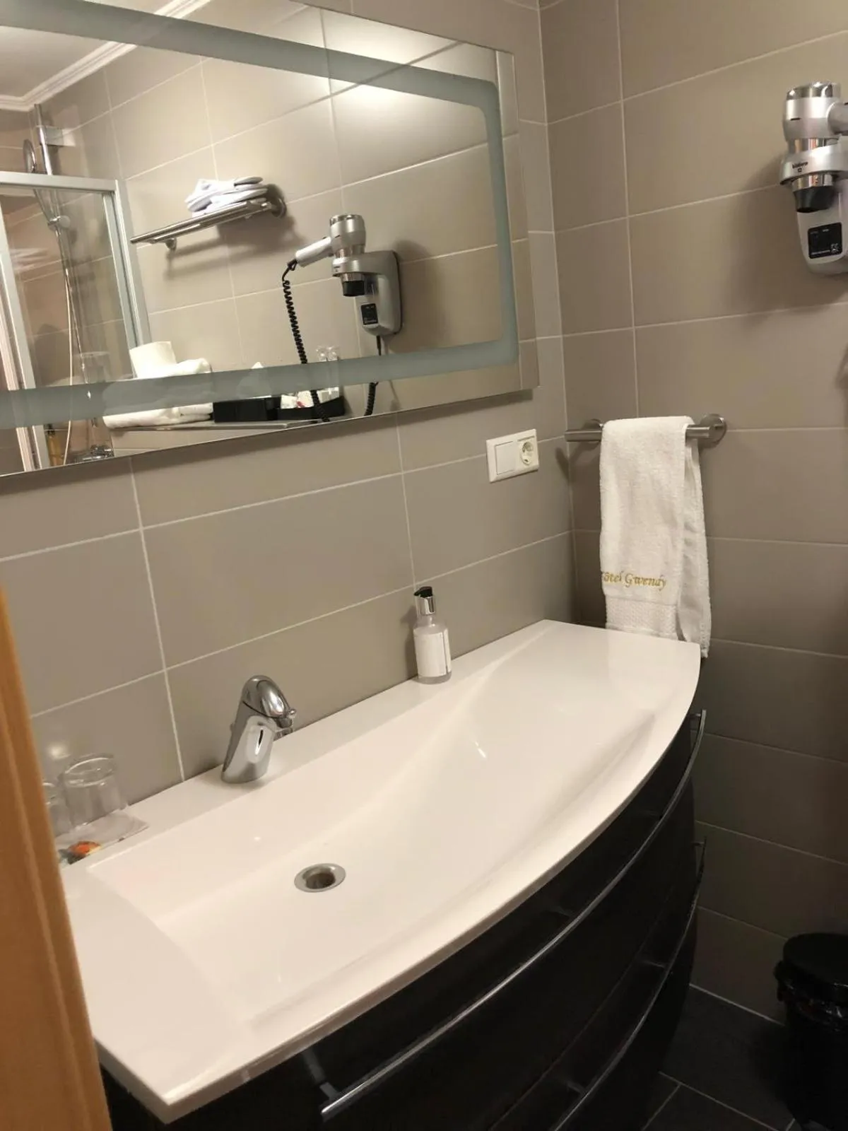 Bathroom in Appart-Hotel Gwendy