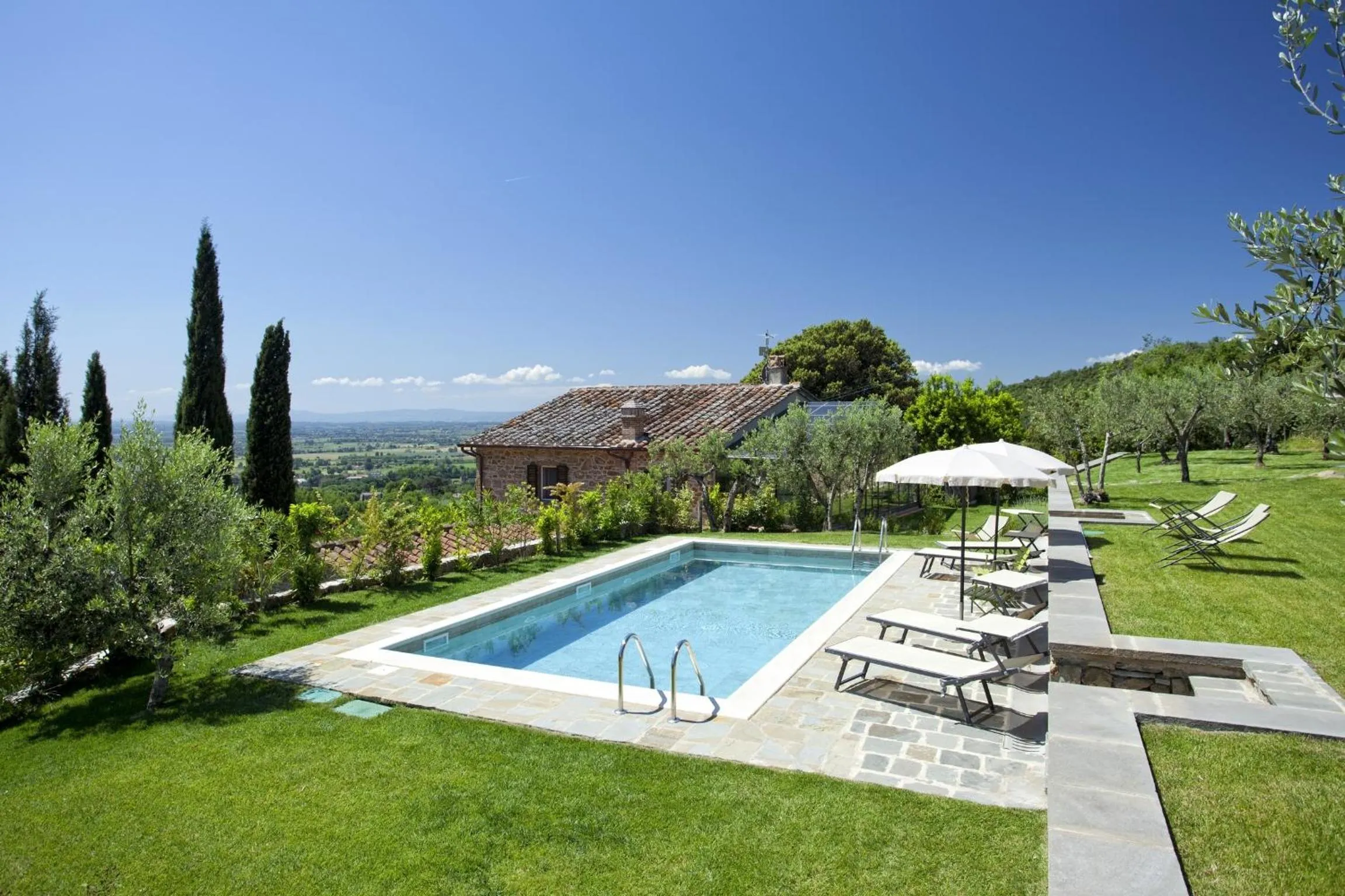 Pool view in Villa San Pietro