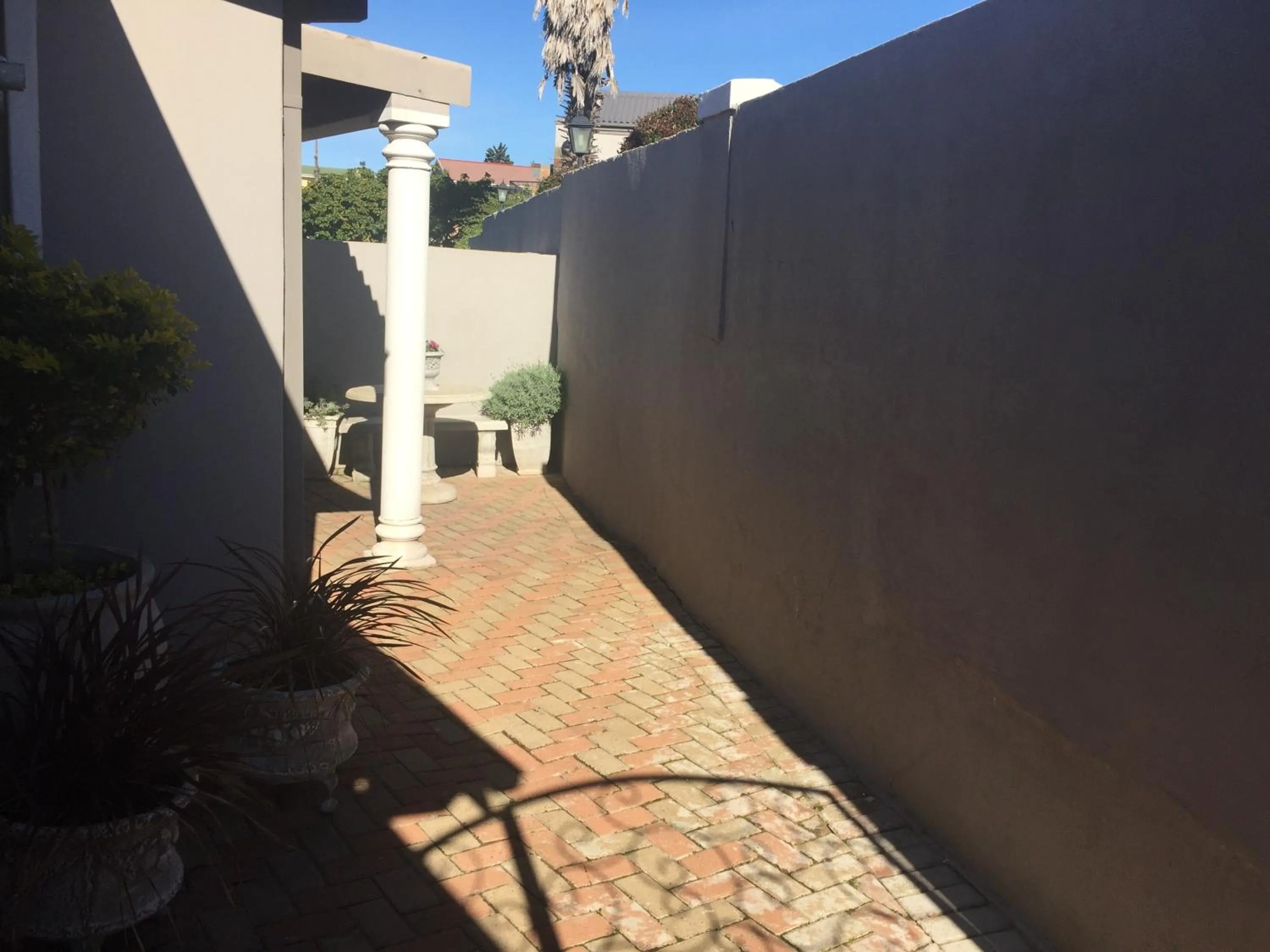 Photo of the whole room in Sea Whisper Self Catering