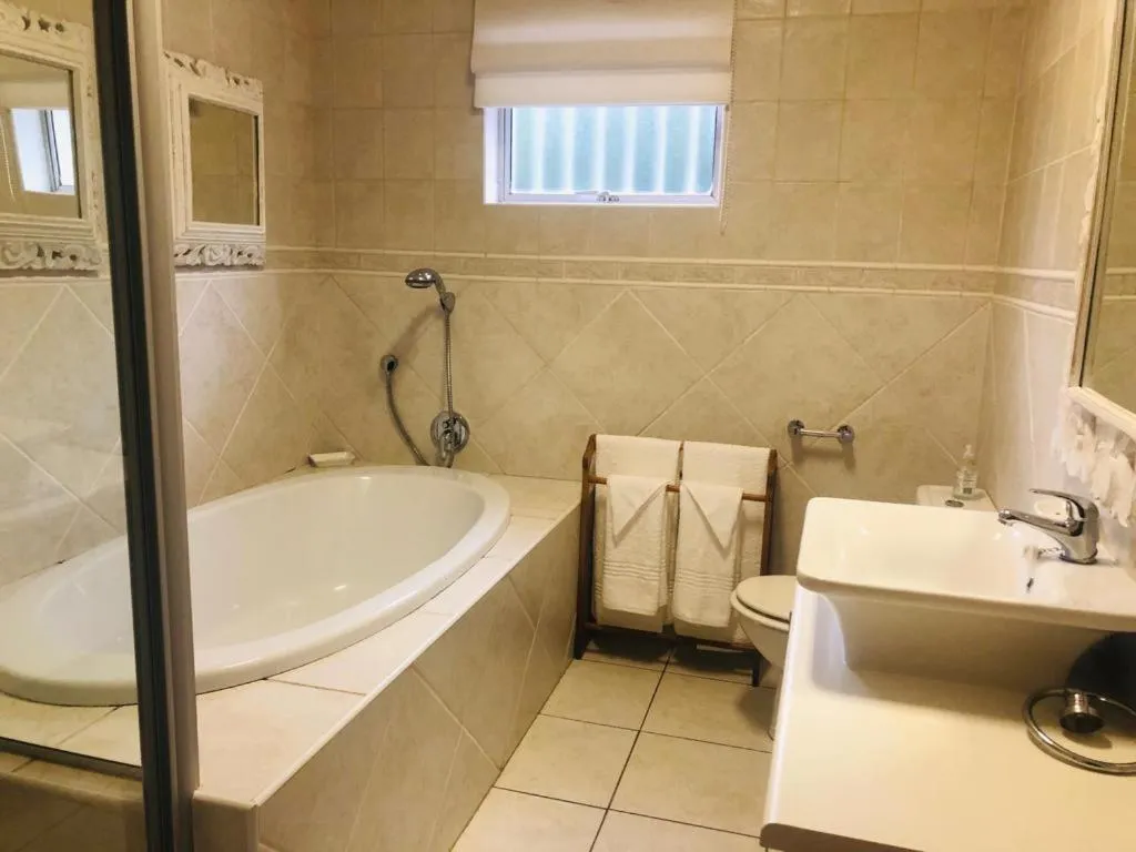 Photo of the whole room in Sea Whisper Self Catering