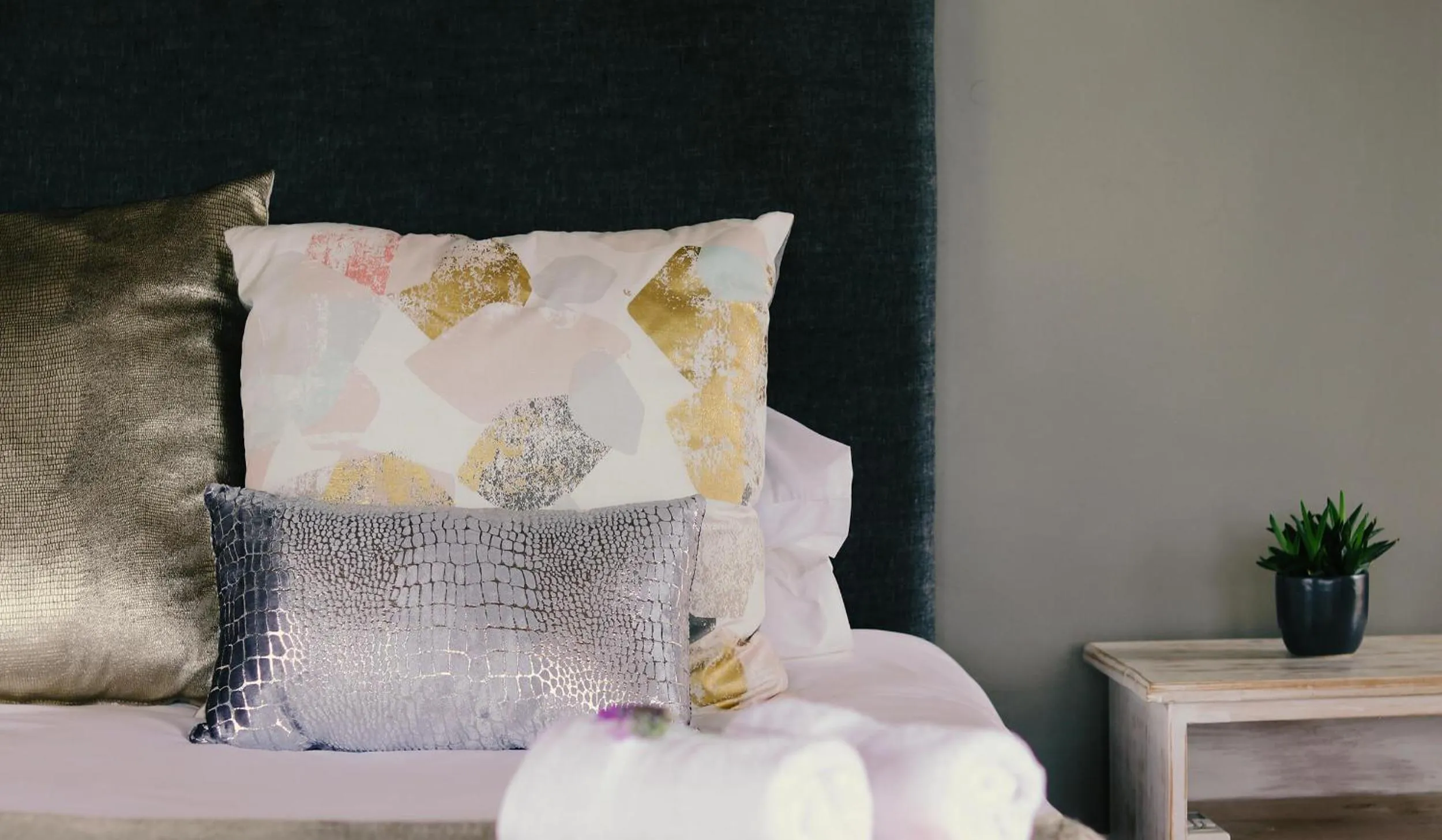 Sea Whisper Self Catering