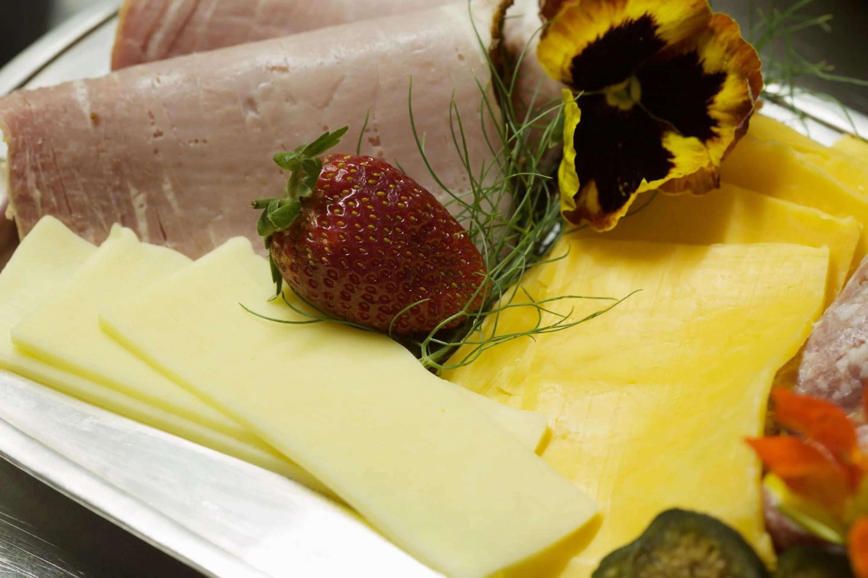 Breakfast in Sea Whisper Self Catering