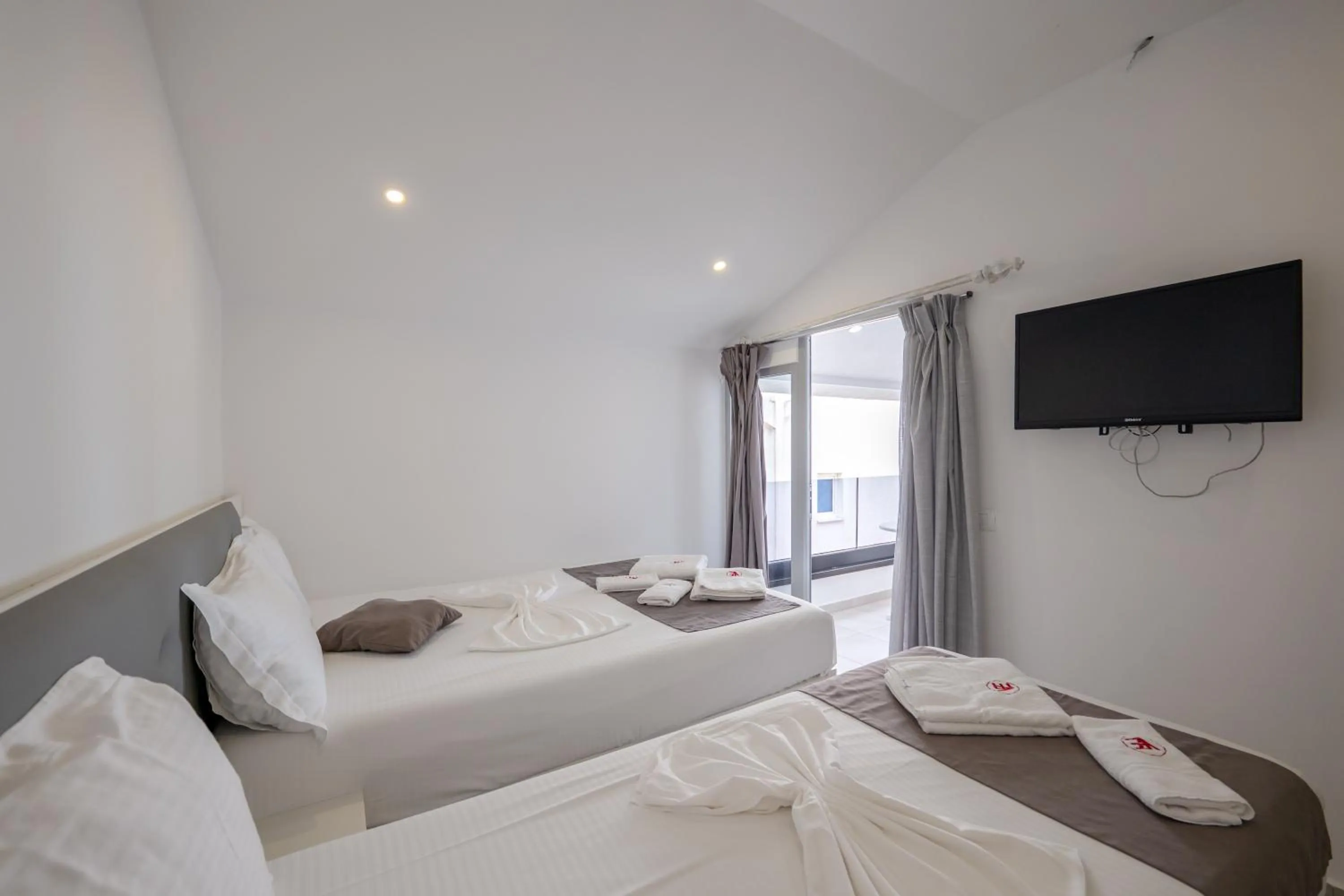 Bed in Vila Era Beach