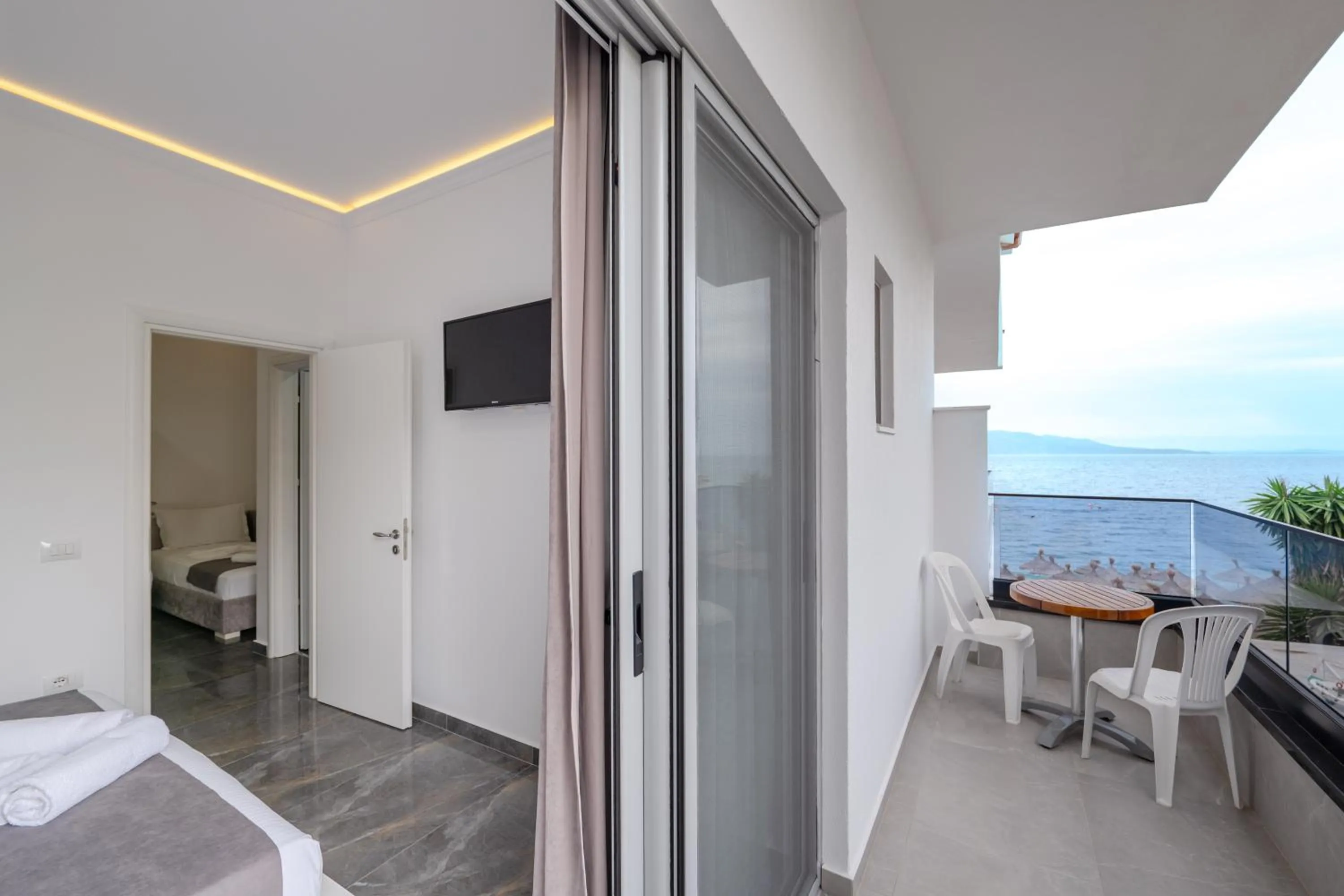 Bed in Vila Era Beach