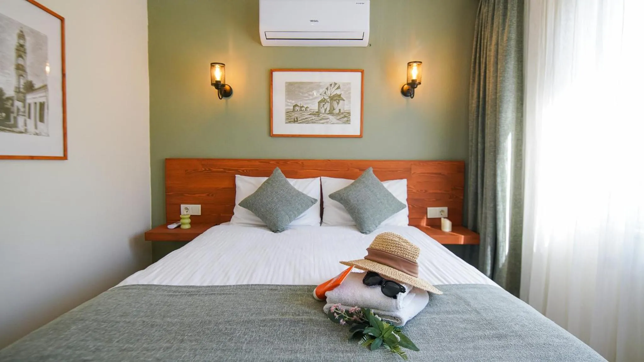 Bed in Bozcaada Aspava Otel