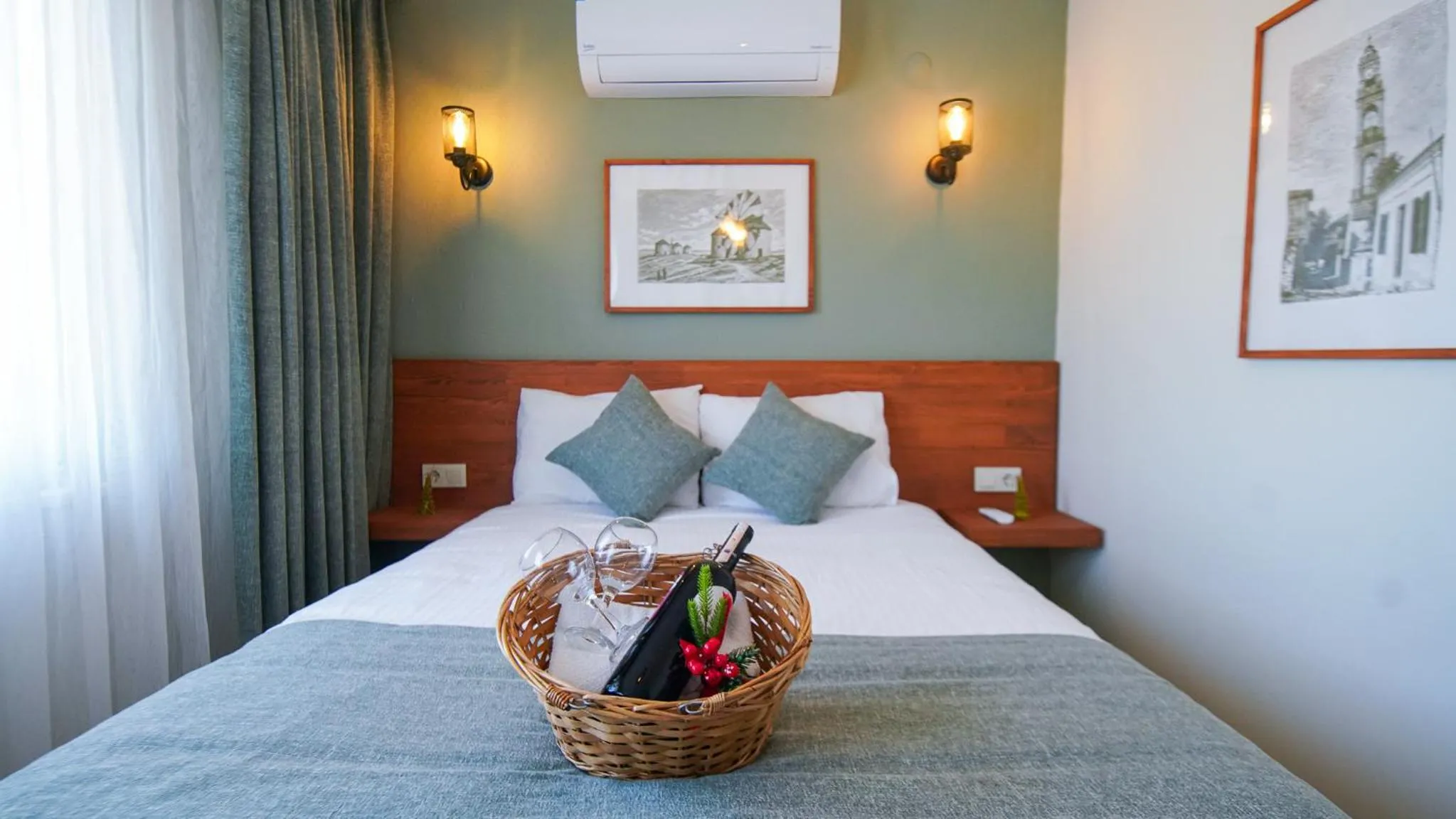 Bed in Bozcaada Aspava Otel