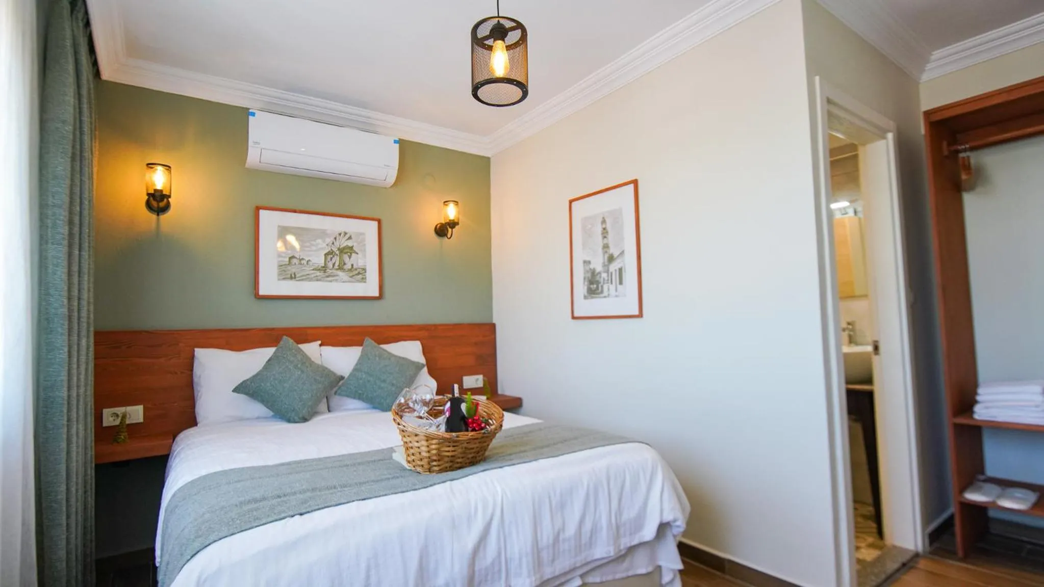 Bed in Bozcaada Aspava Otel