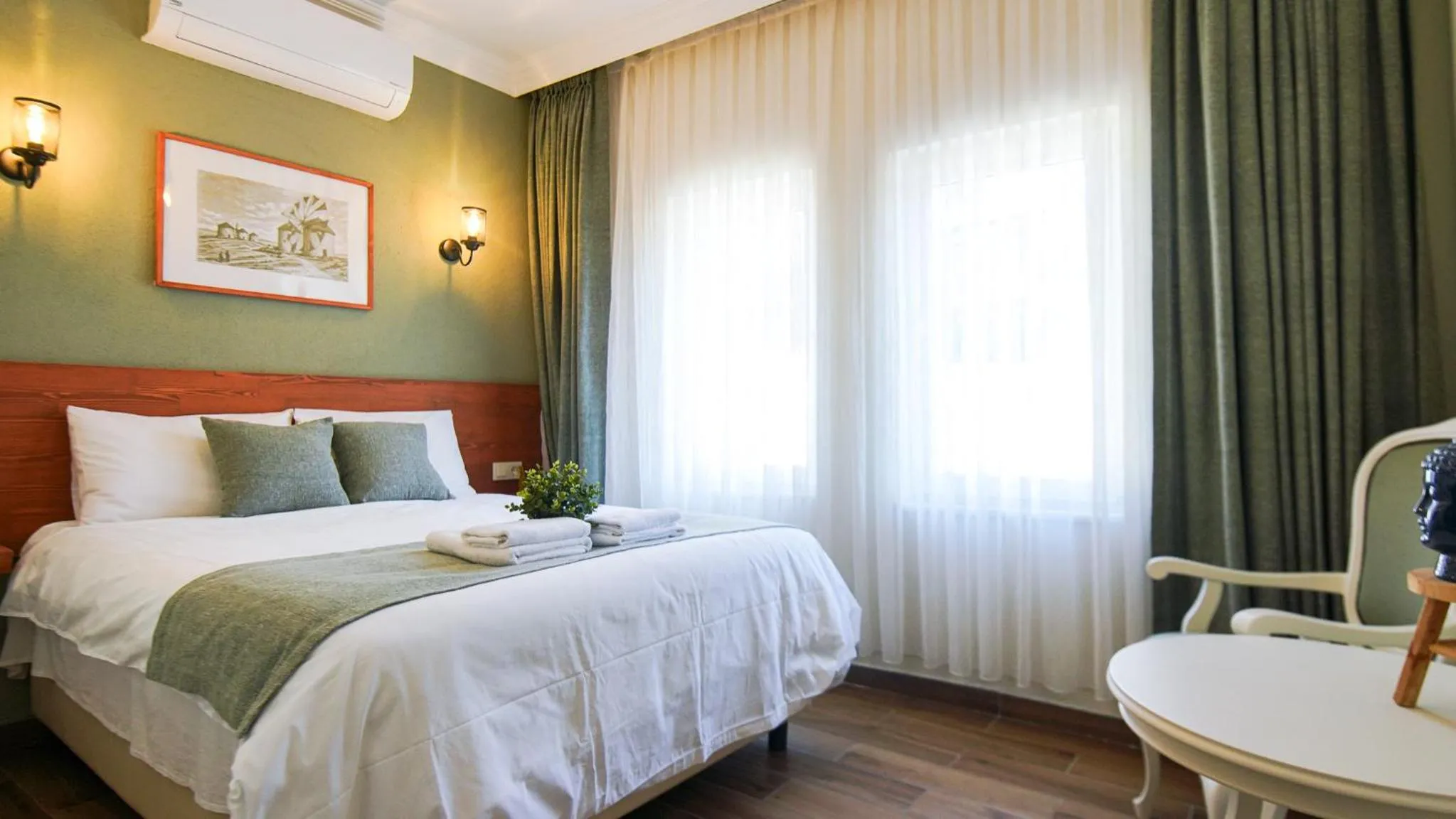 Bed in Bozcaada Aspava Otel