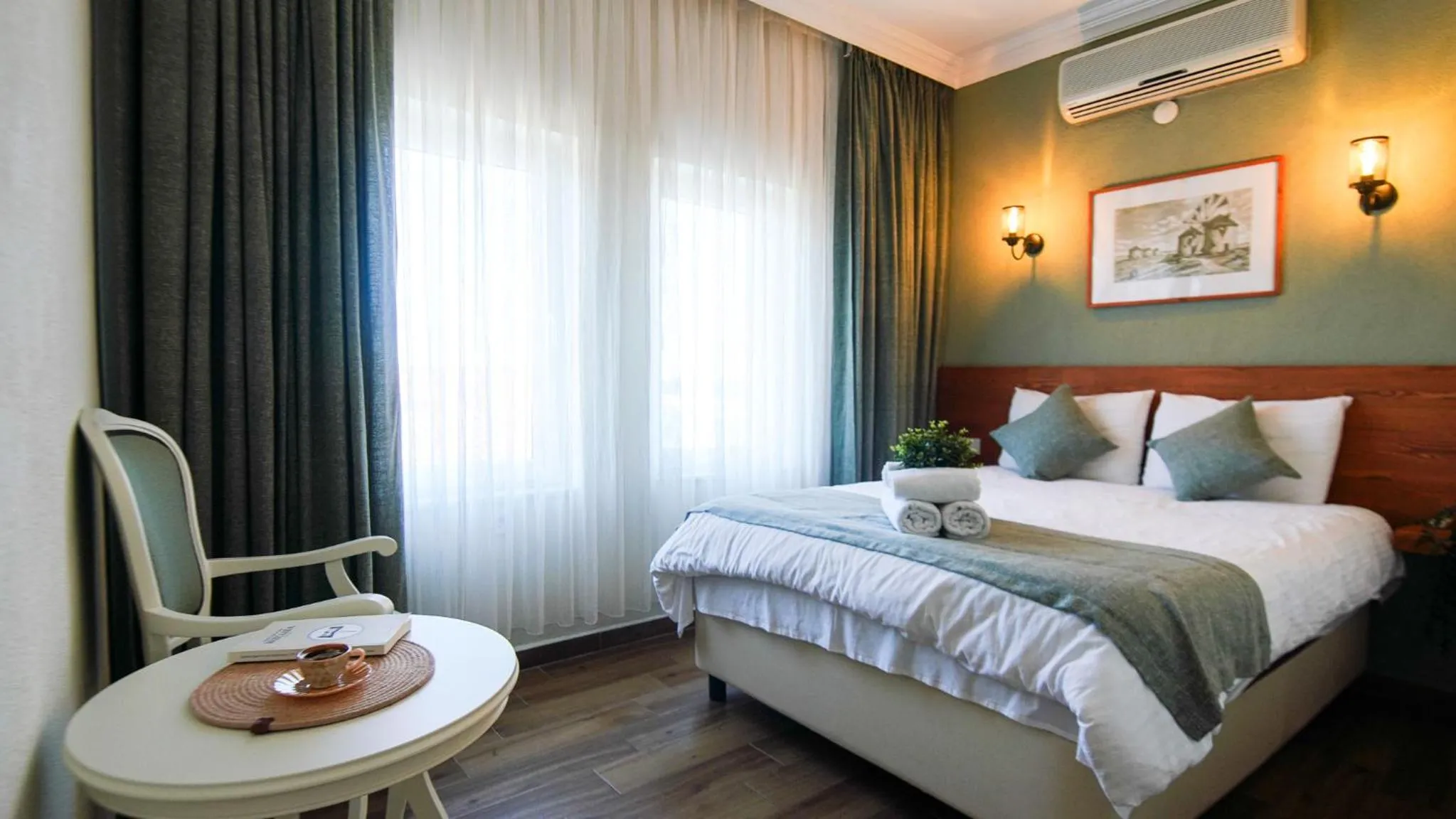 Bedroom in Bozcaada Aspava Otel