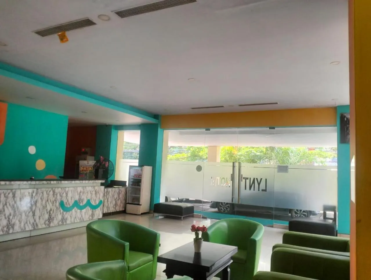 Lynt Hotel Makassar