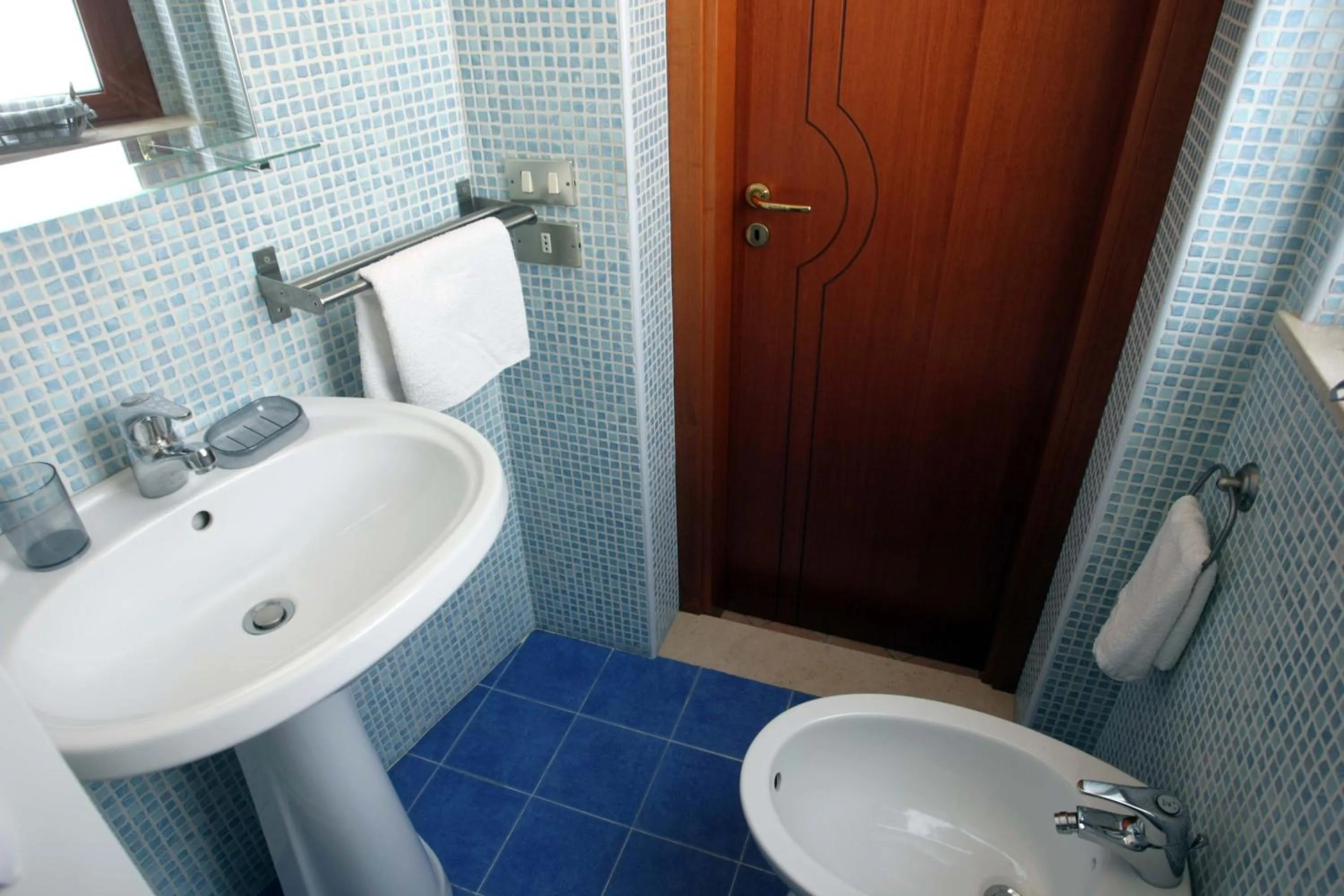 Toilet in Dei Meravigli