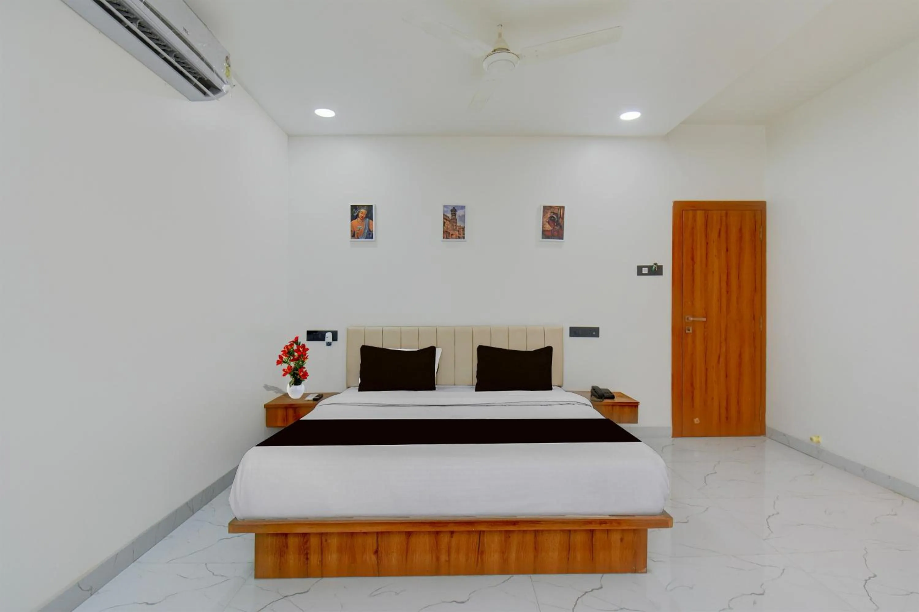 Bedroom in Super Collection O Aurangabad Shendra MIDC Formerly Prayag Inn