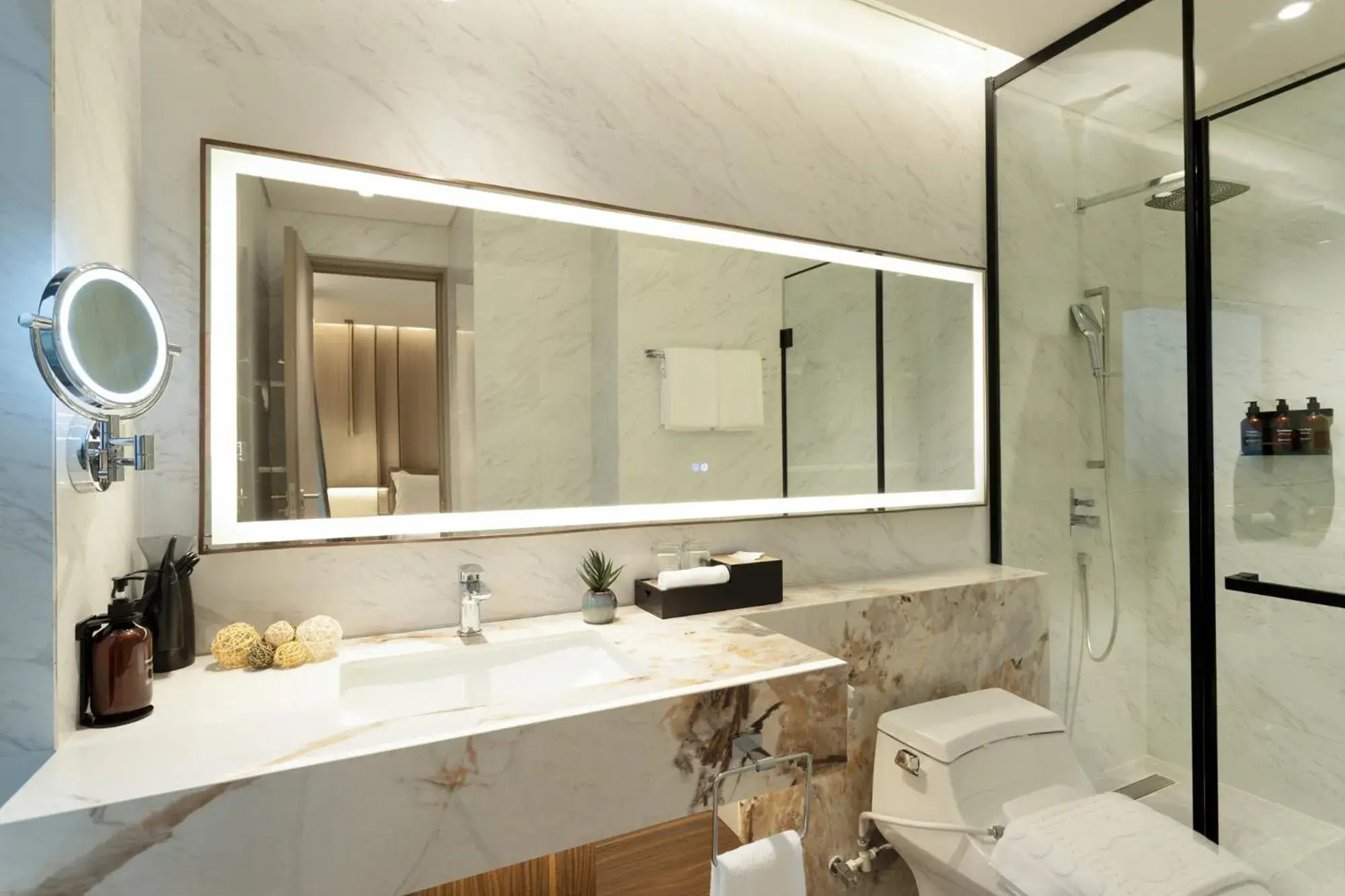 1 Bedroom Premier in Somerset Queen City Semarang 1 Bedroom Premier in Somerset Queen City Semarang