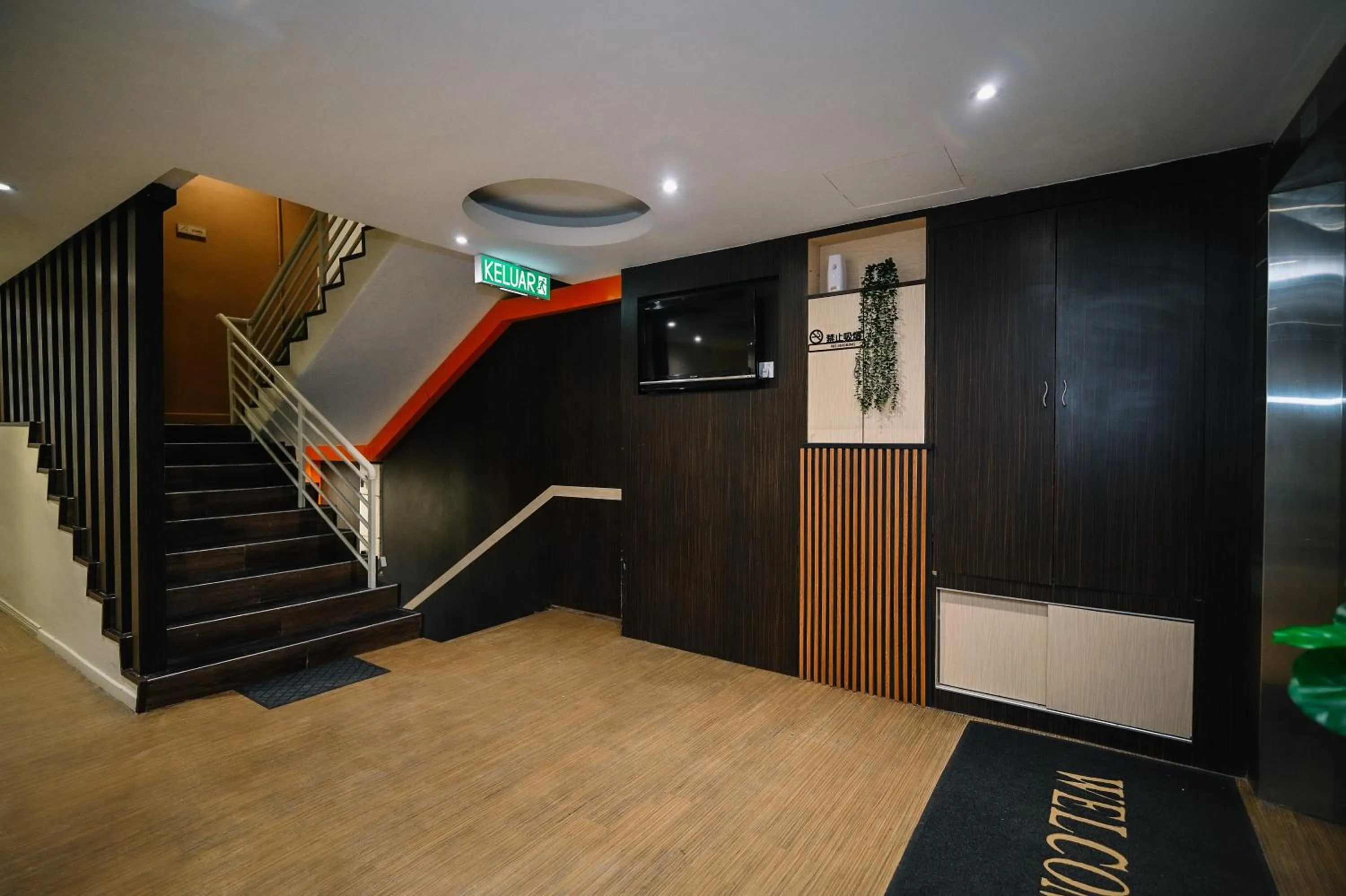 Swing & Pillows - Sungei Wang Bukit Bintang