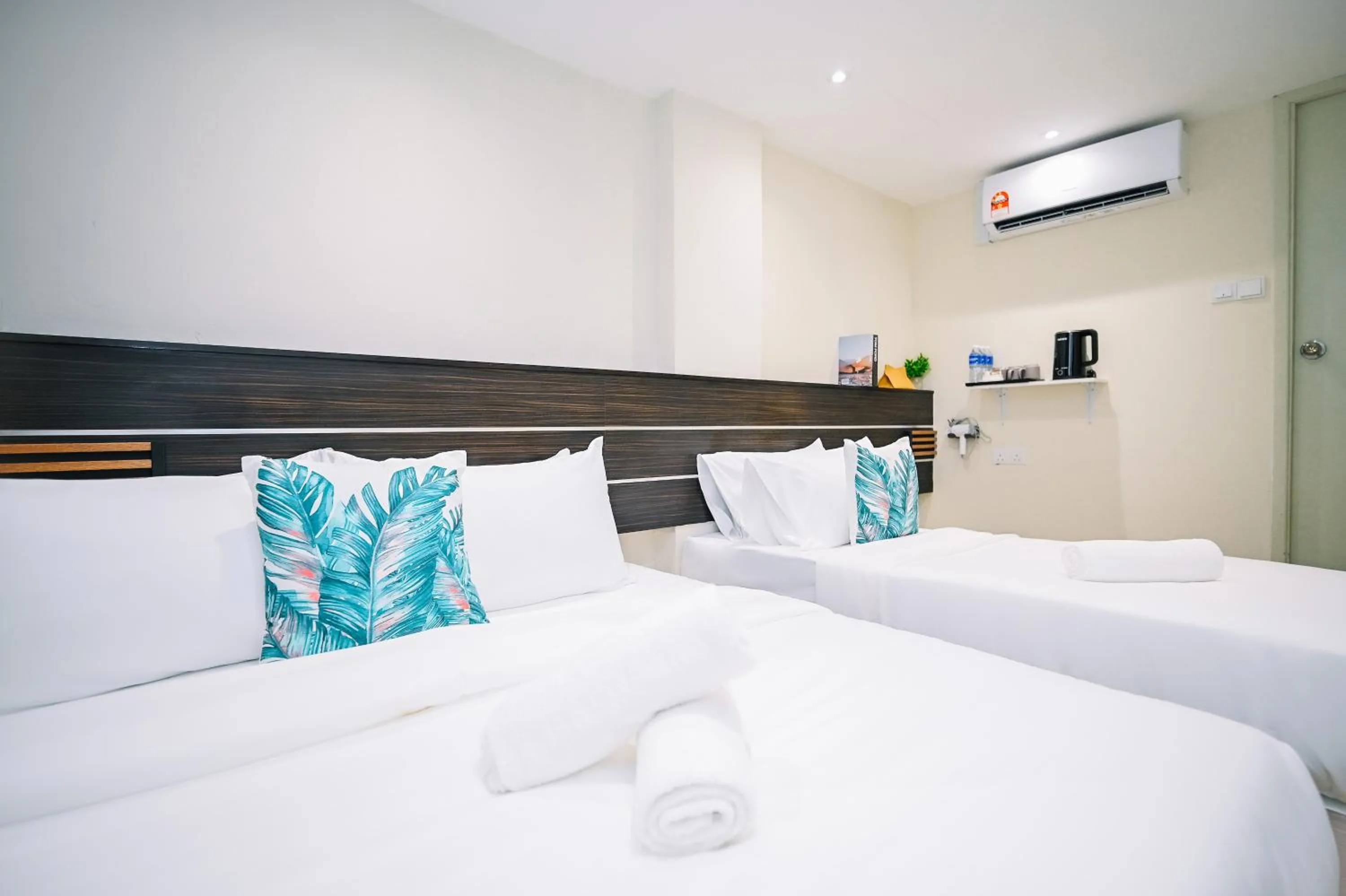 Bed in Swing & Pillows - Sungei Wang Bukit Bintang