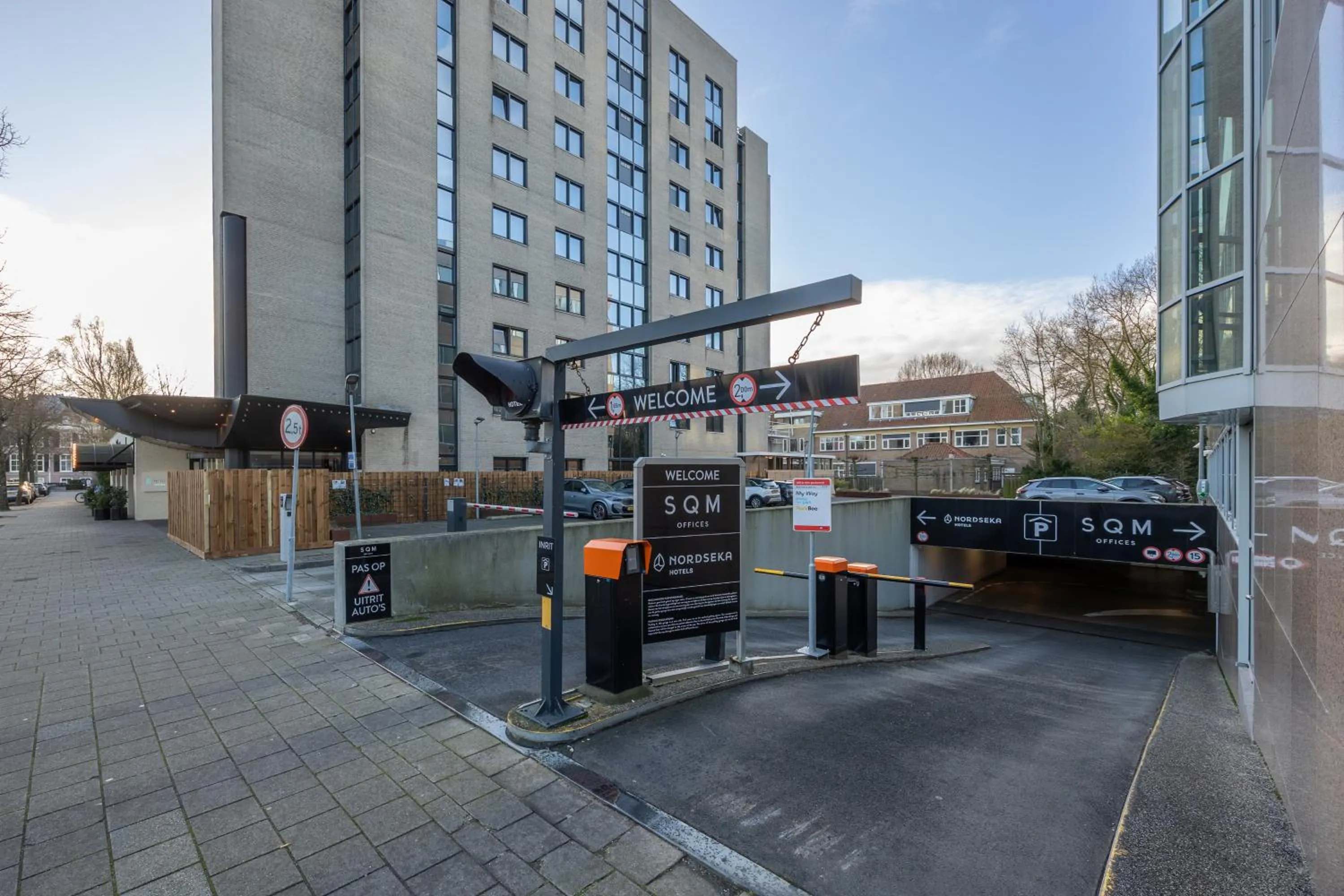 Parking in Hotel Nordseka The Hague - Voorburg