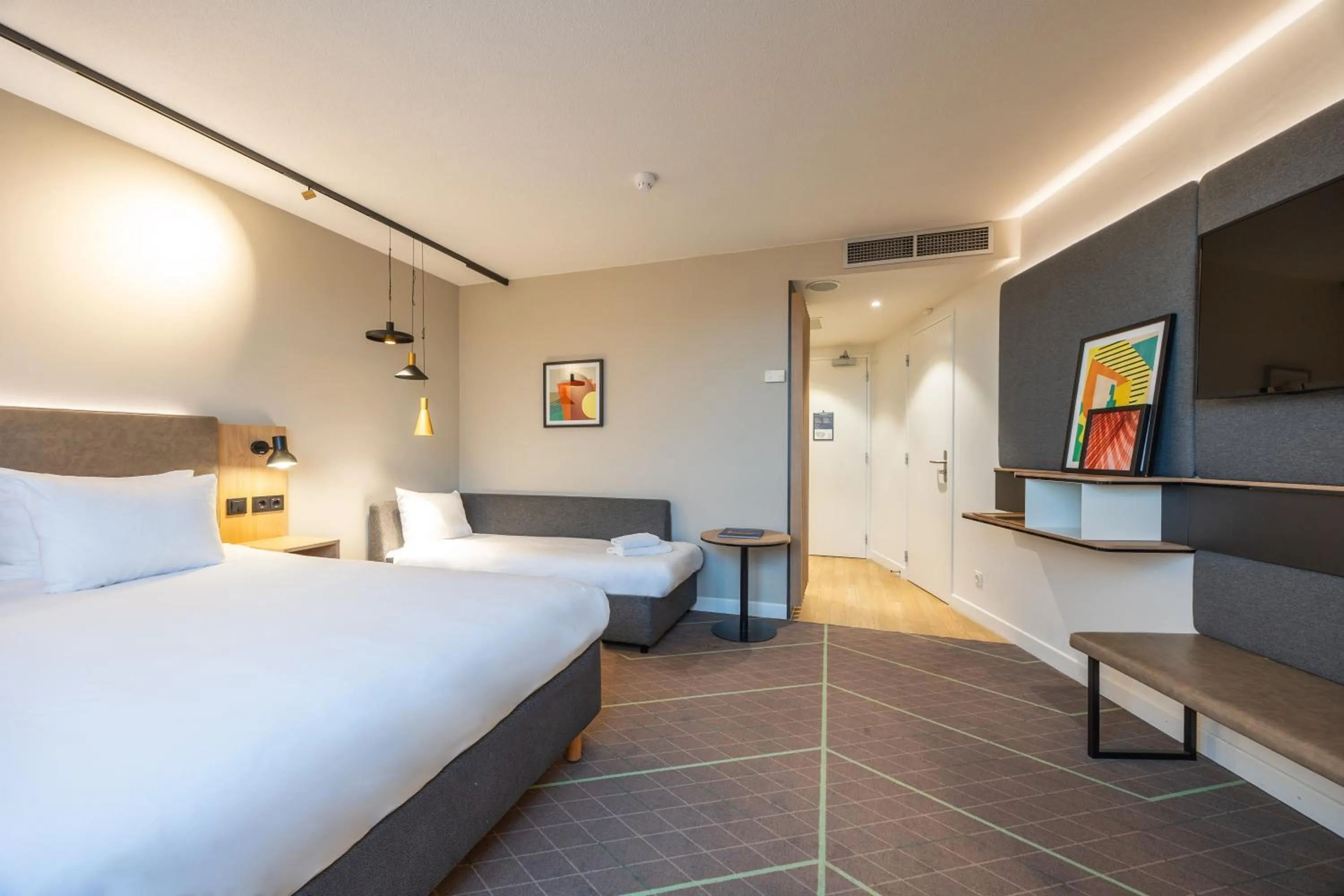 Bedroom, Bed in Hotel Nordseka The Hague - Voorburg