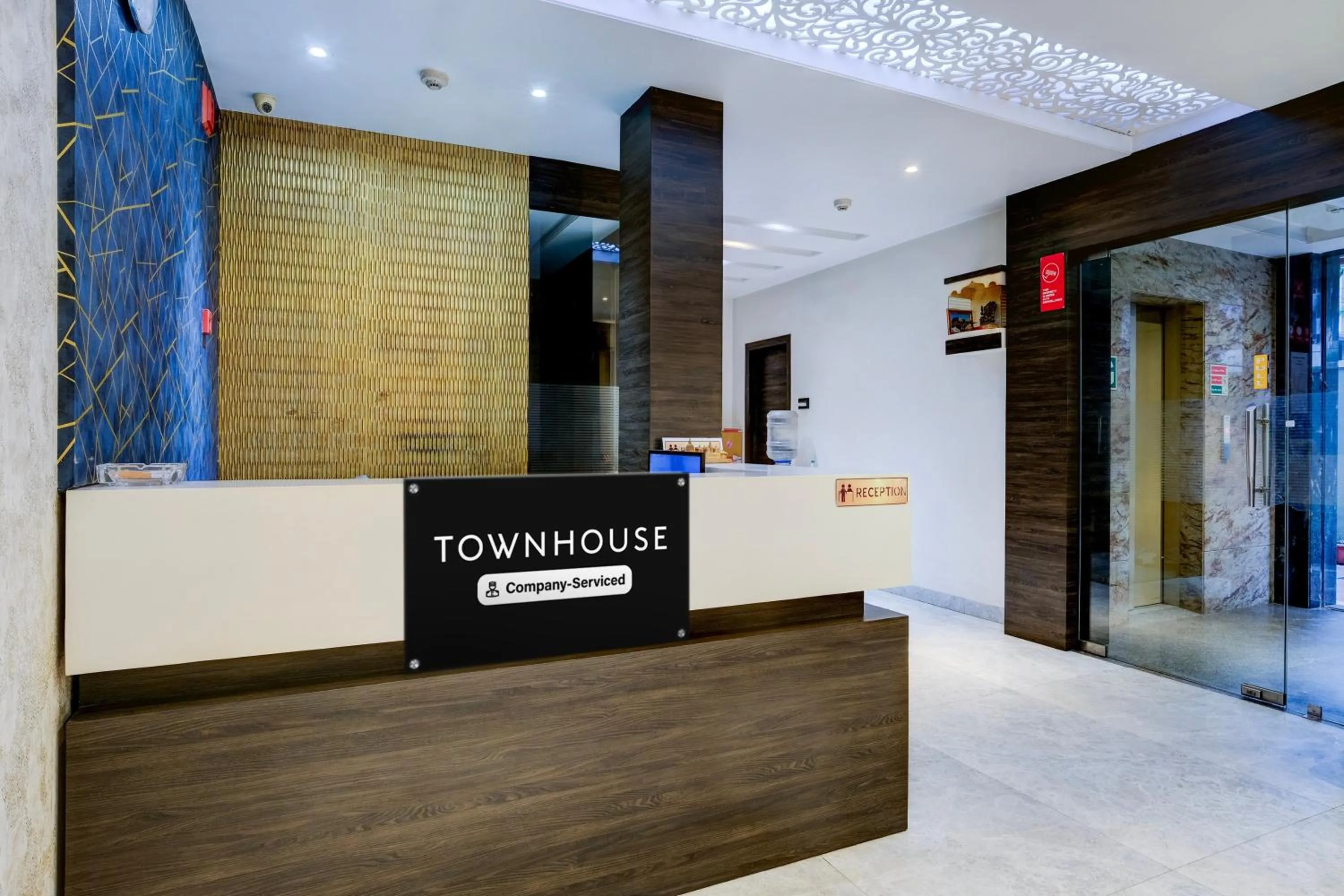 Lobby or reception in Super Townhouse Guwahati Railway Station Formerly Niharika Guest House