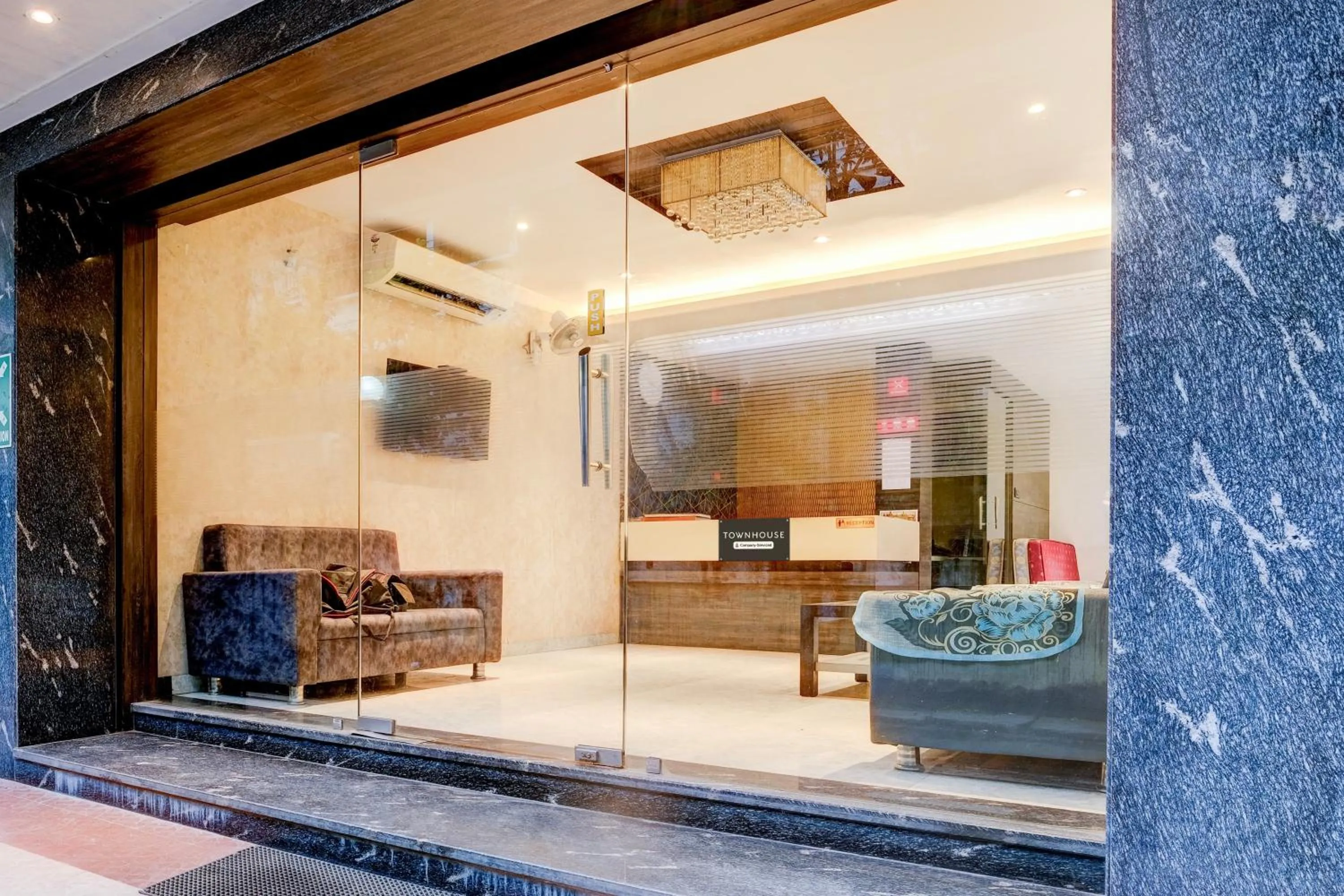 Facade/entrance in Super Townhouse Guwahati Railway Station Formerly Niharika Guest House