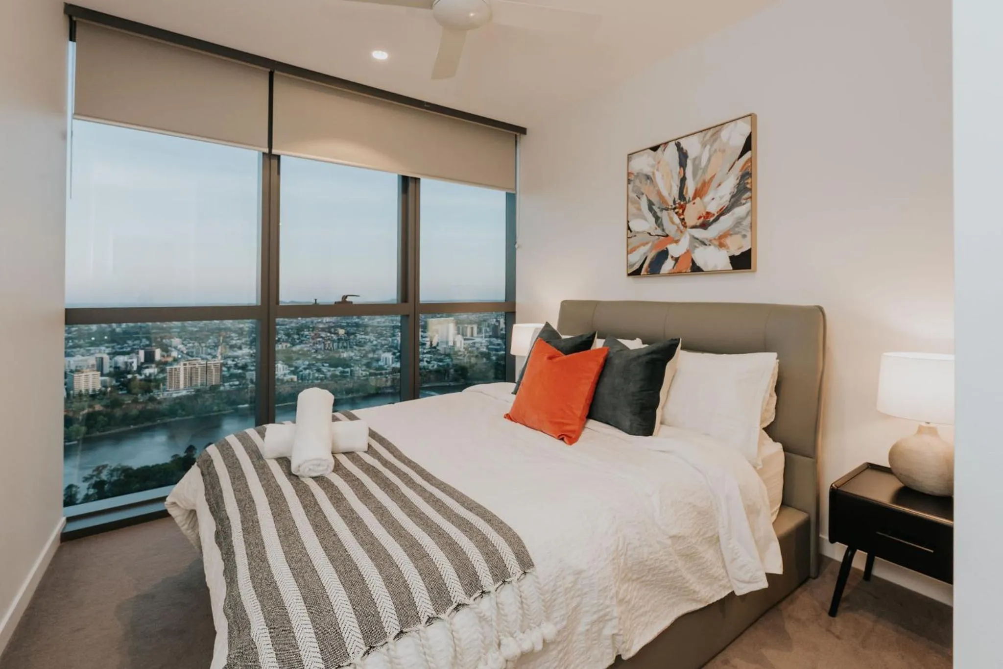 Bed in Nooon Stay QW - Apartments Managed by The NOOON STAY