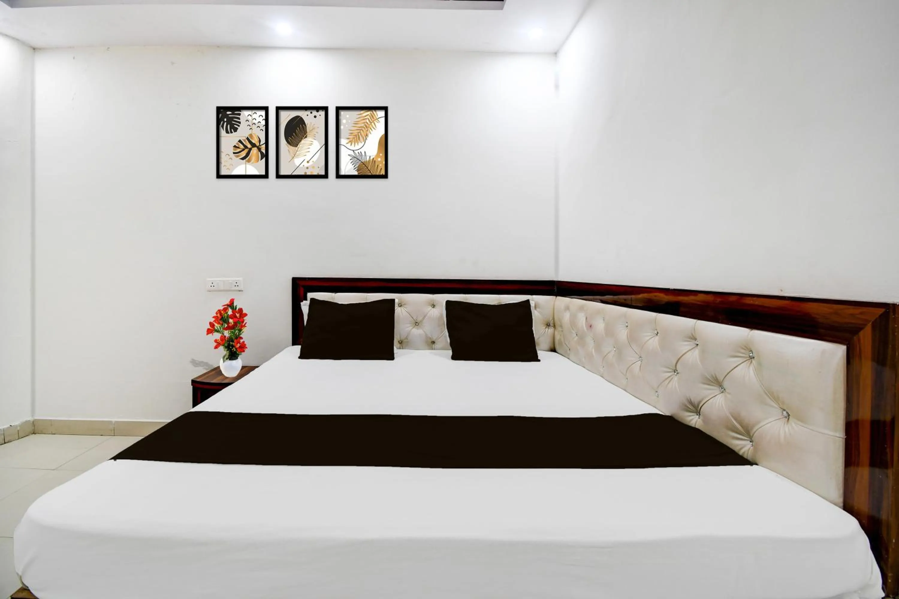 Bedroom, Bed in Super Hotel O Gorakhpur Industrial Area Formerly Shaurya Inn