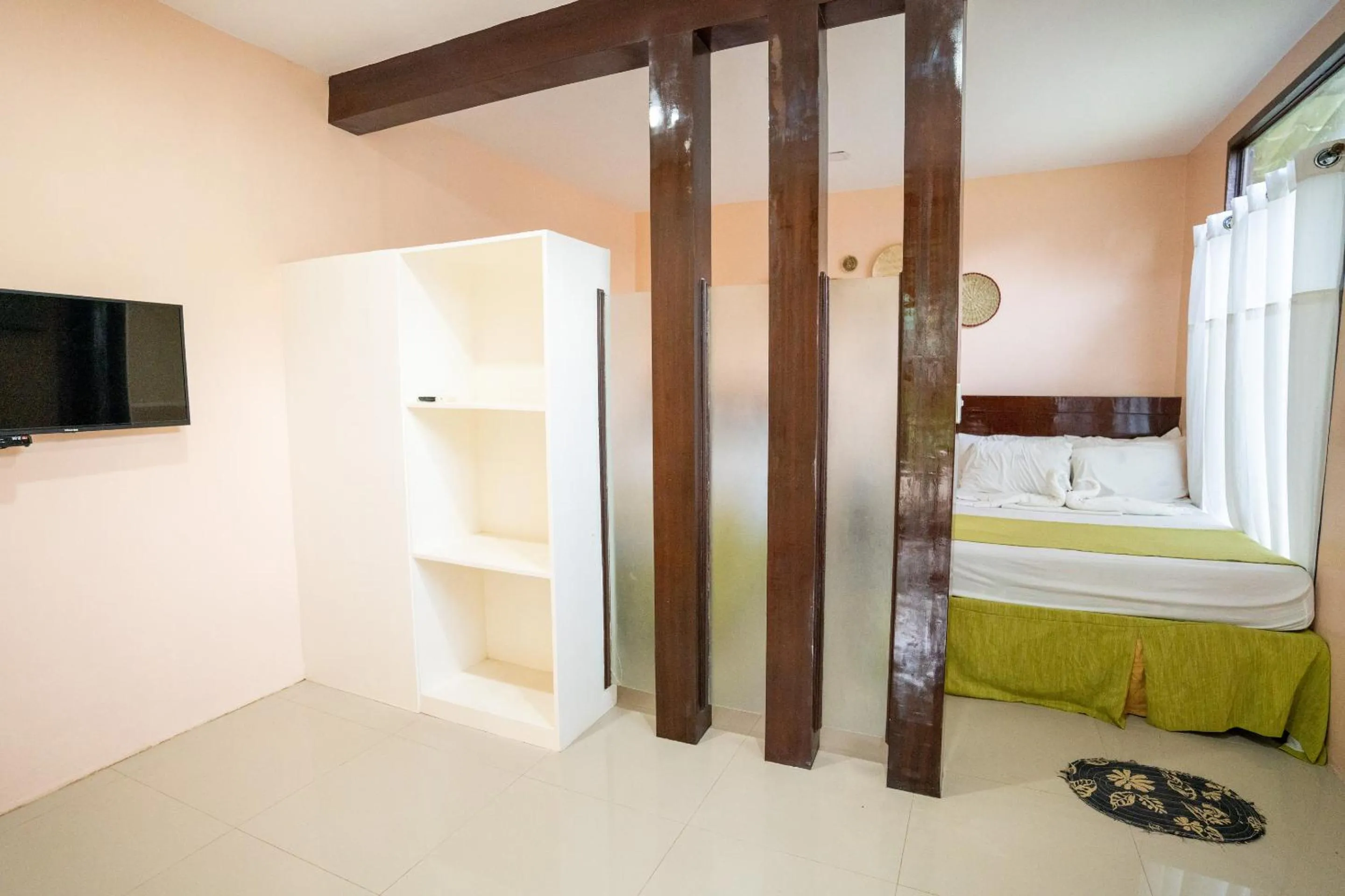 Bed in AltaVista Beach Resort Samal powered by Cocotel