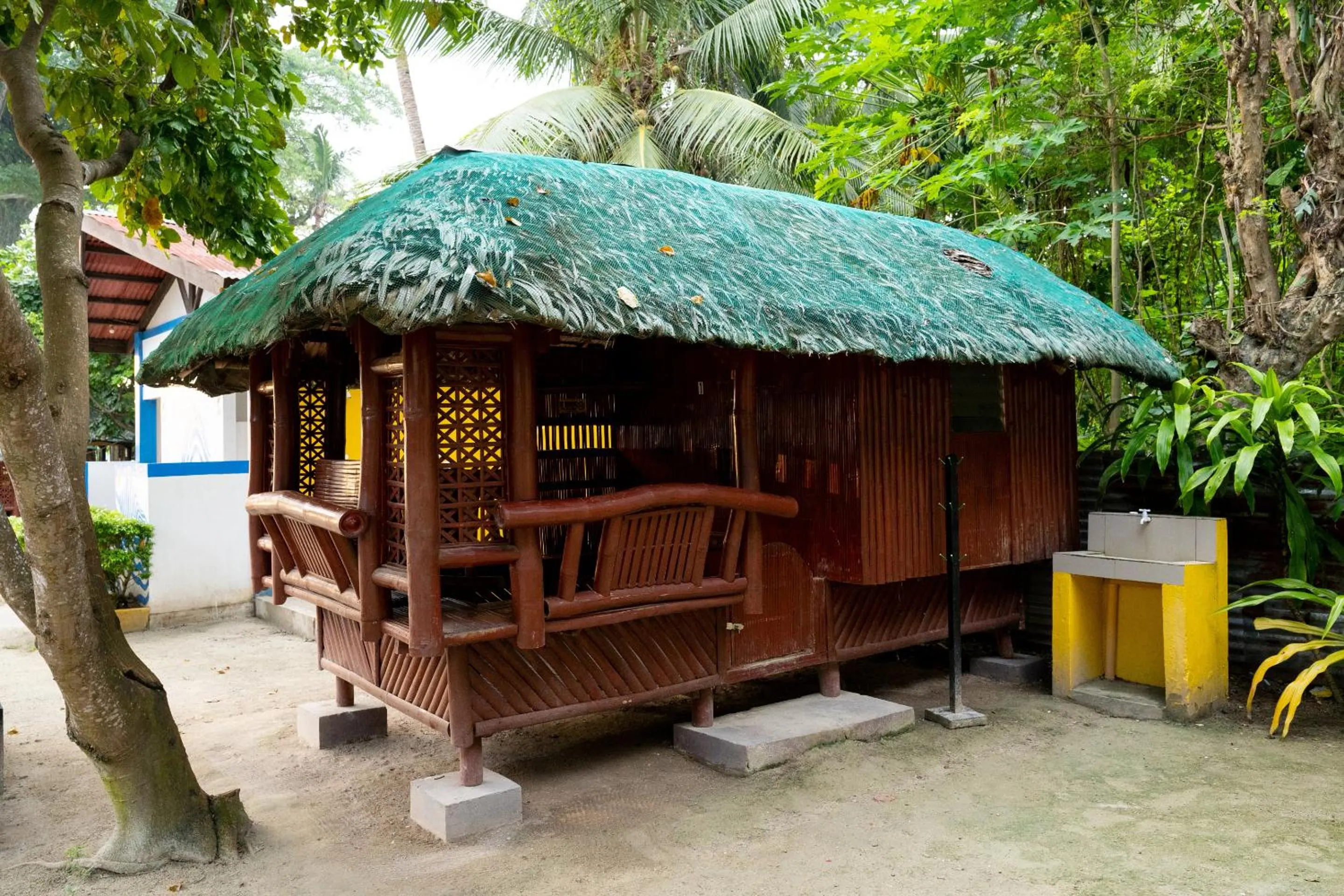 AltaVista Beach Resort Samal powered by Cocotel