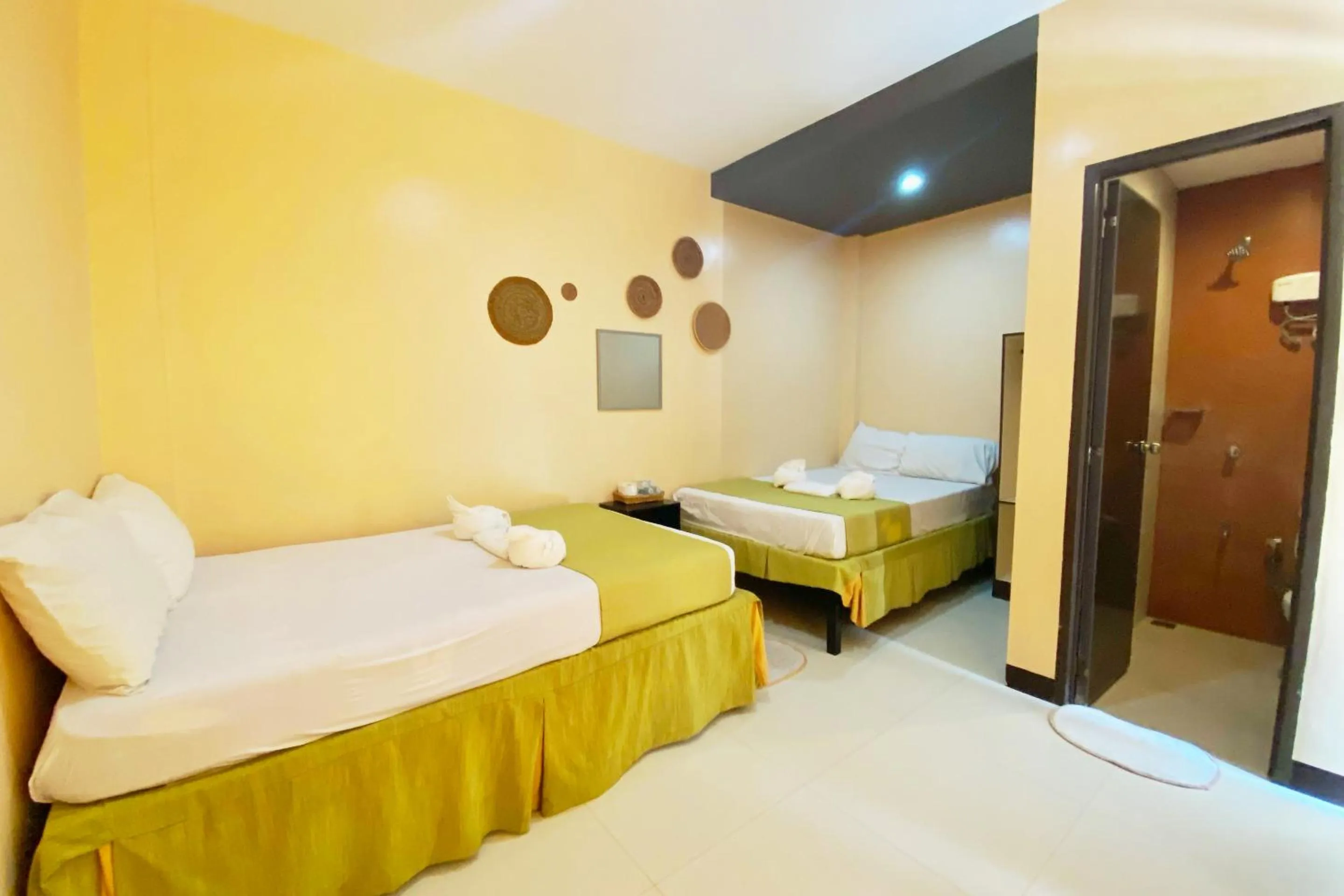 Bed in AltaVista Beach Resort Samal powered by Cocotel