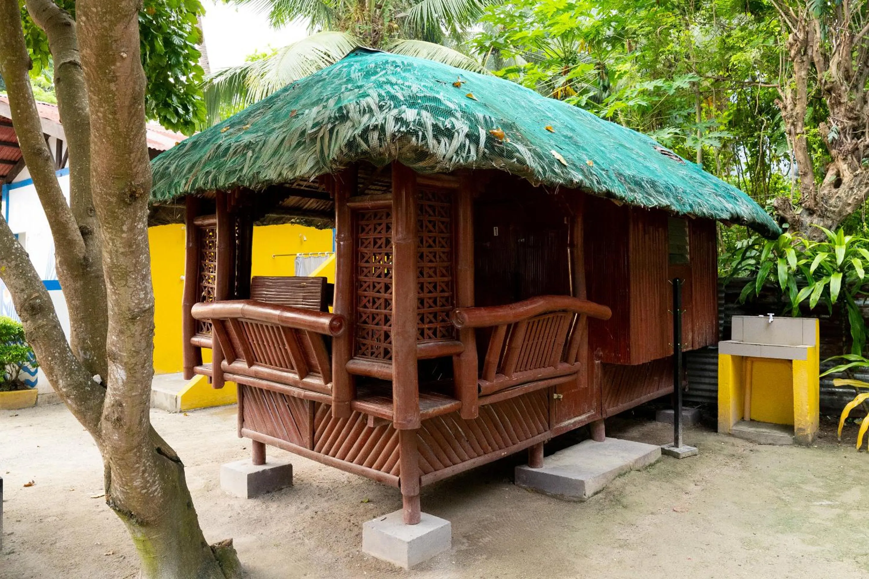 AltaVista Beach Resort Samal powered by Cocotel