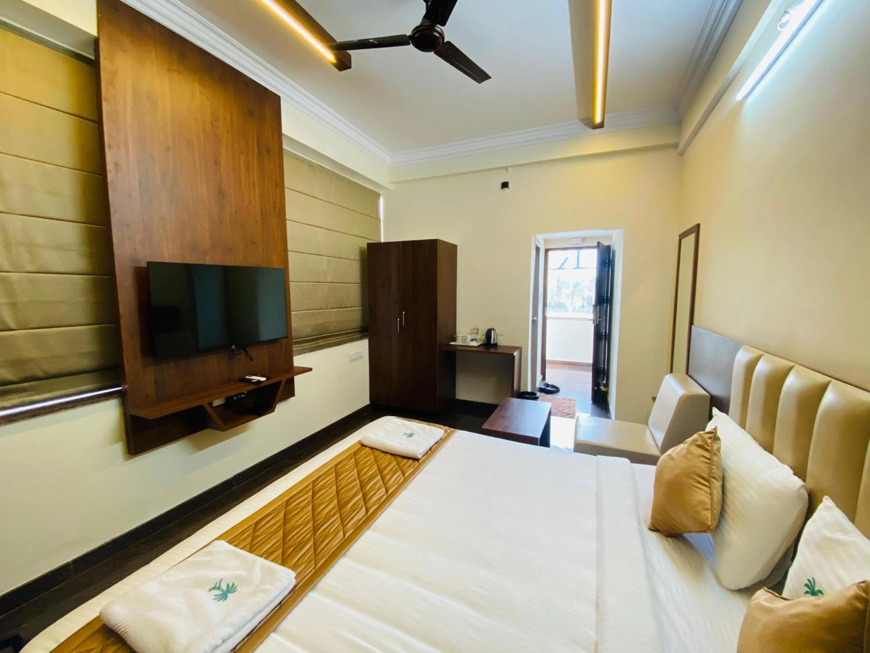 Bed in Hotel Sahara Tree