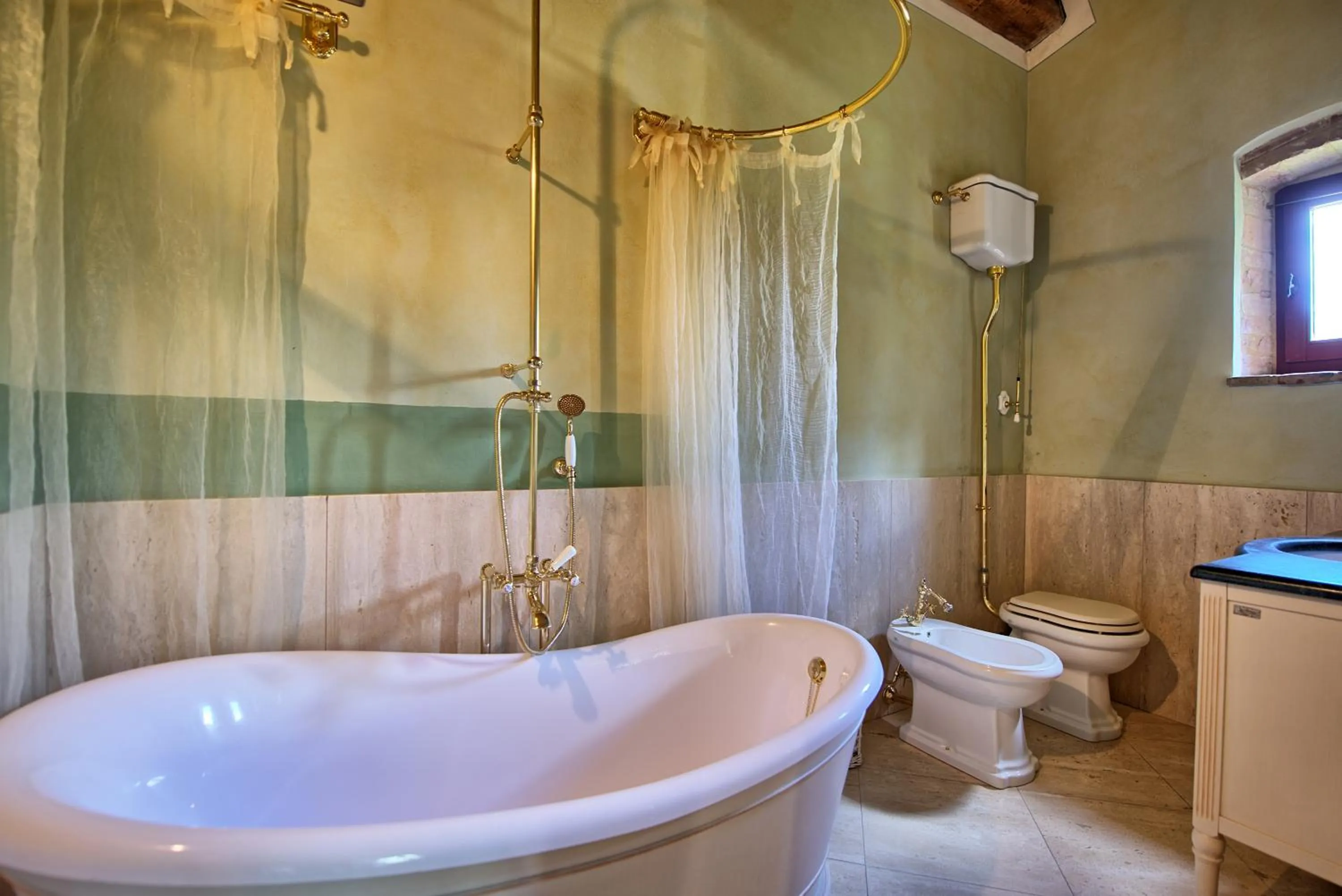 Bathroom in Villa Ferdinando by PosarelliVillas