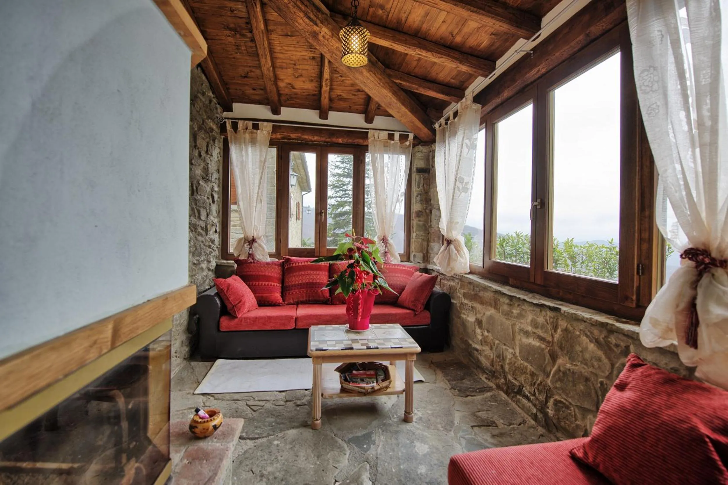 Living room in Casa Margherita 3 by PosarelliVillas