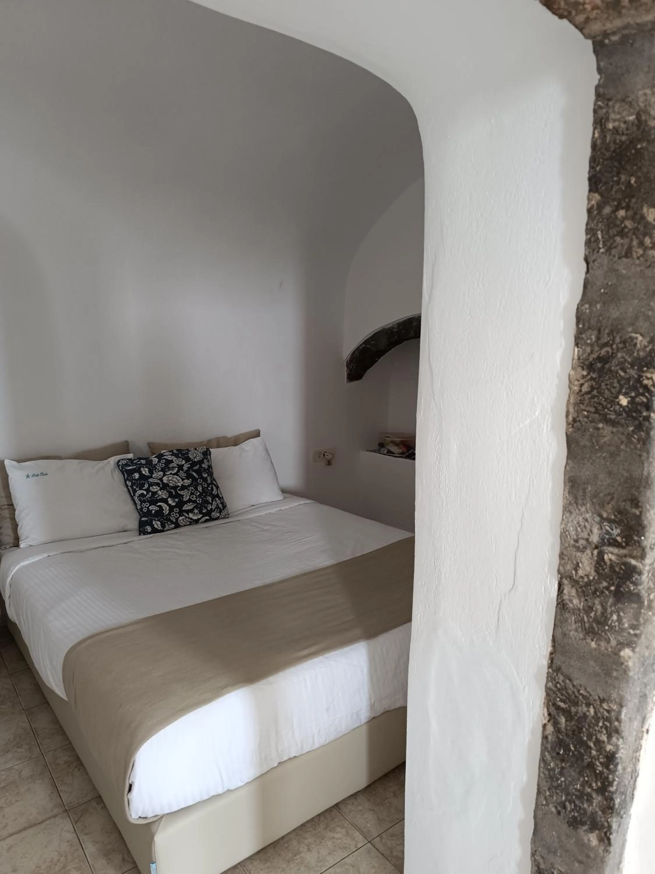 Bed in Belle Etoile Villas
