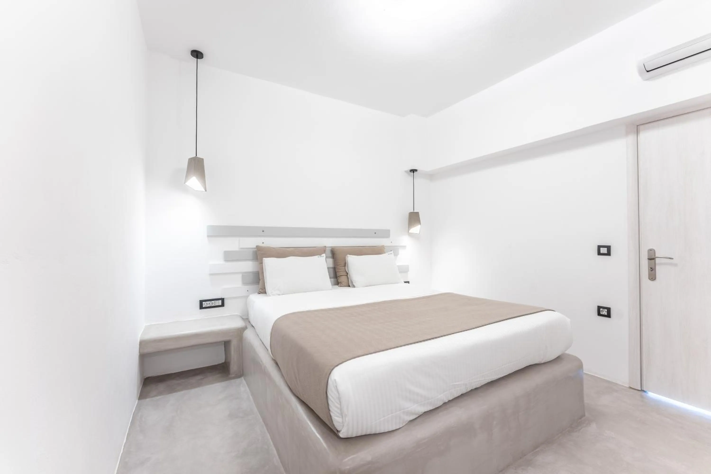 Bed in Belle Etoile Villas