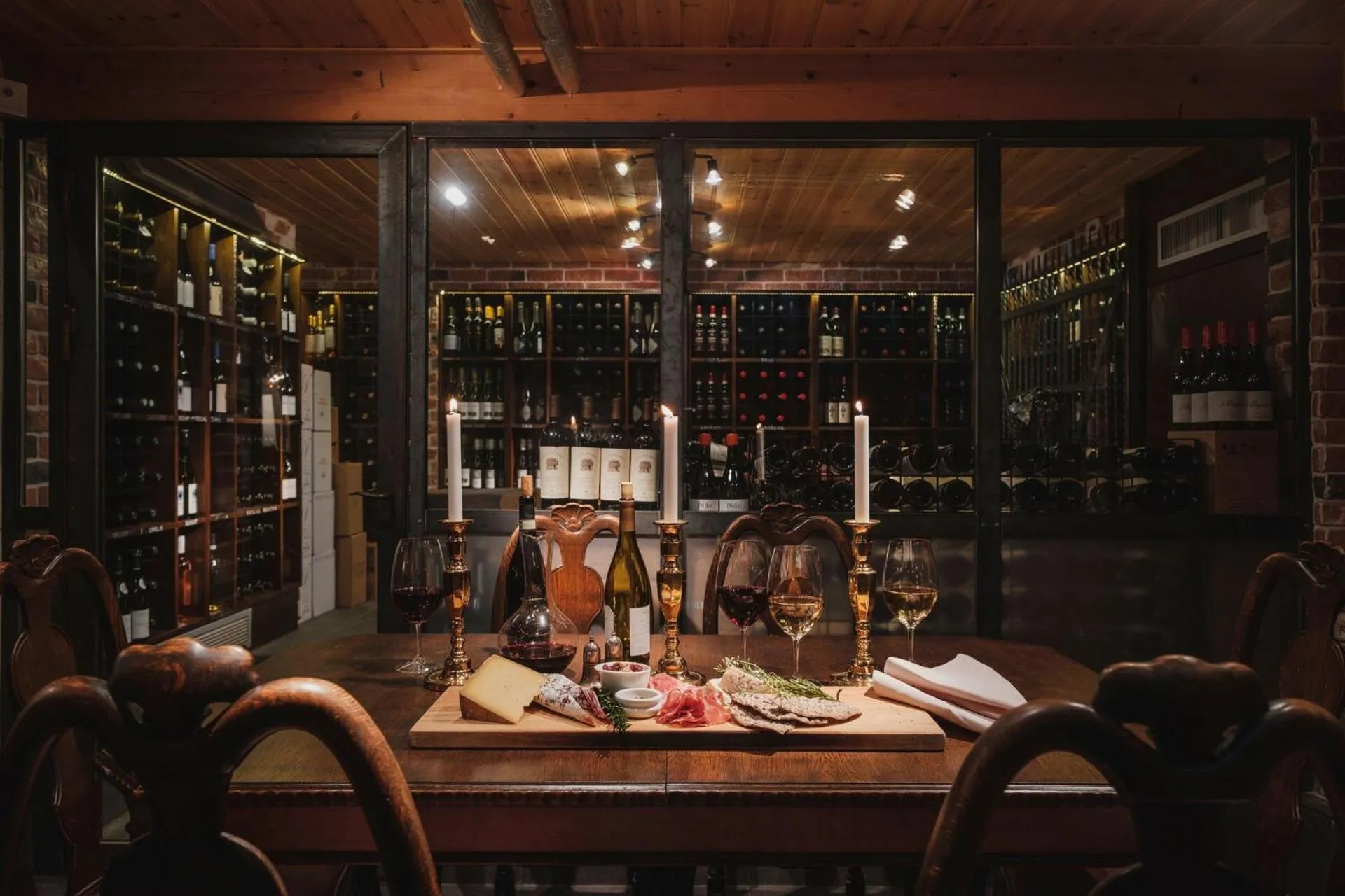 Restaurant/places to eat in Lejondals Slott