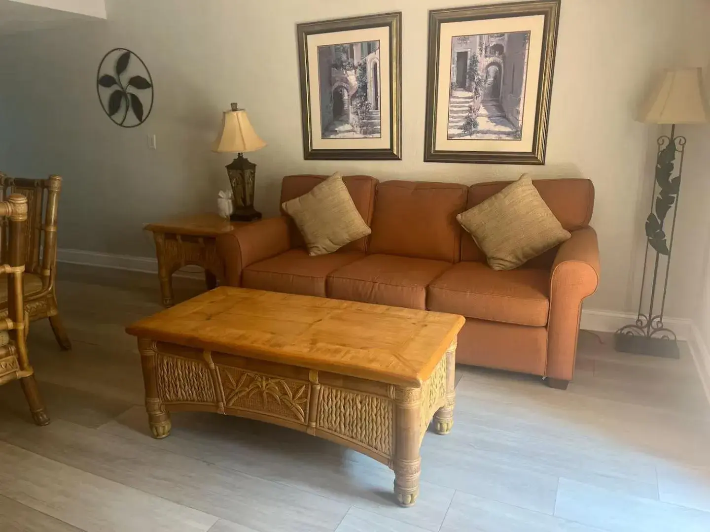 Deluxe Double Room in Beso Del Sol Resort Deluxe Double Room in Beso Del Sol Resort