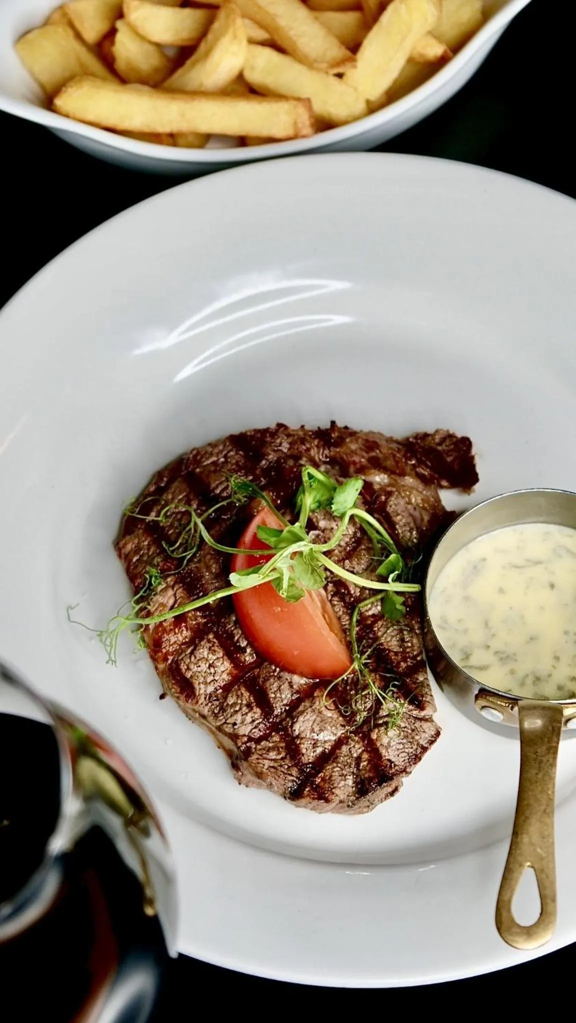 Food and drinks in Coach & Horses Hotel