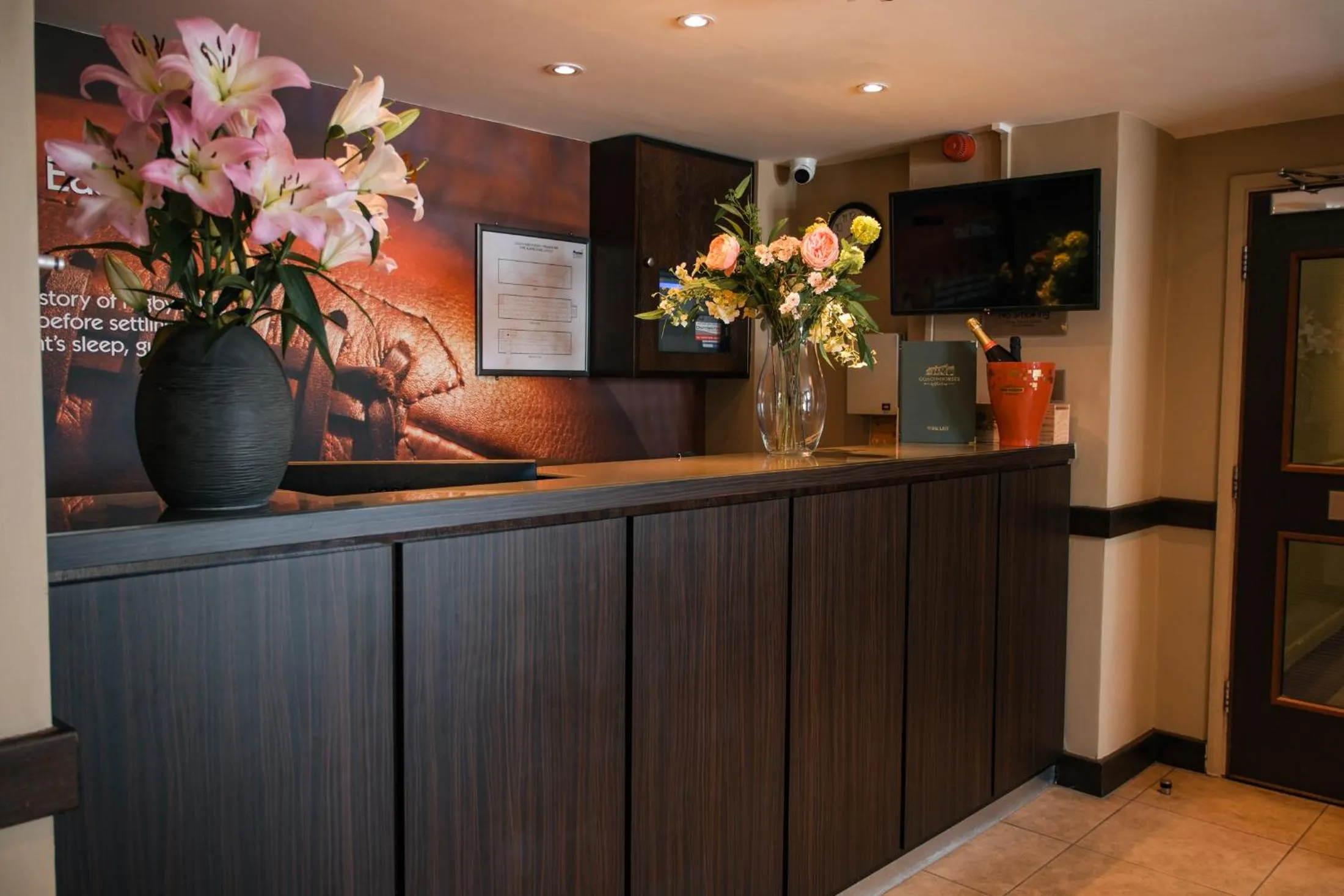 Lobby or reception in Coach & Horses Hotel