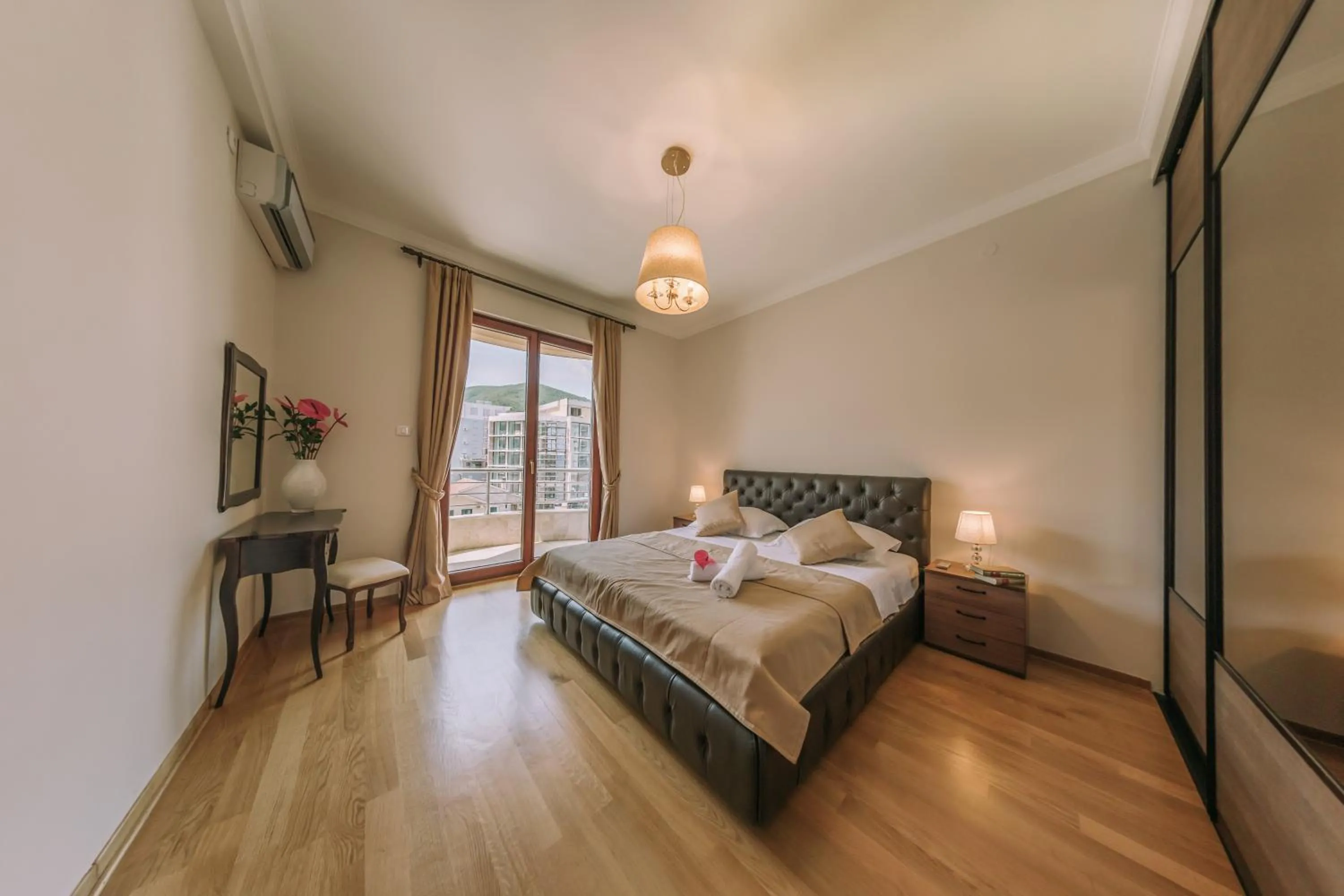 Bedroom, Bed in City Apartments