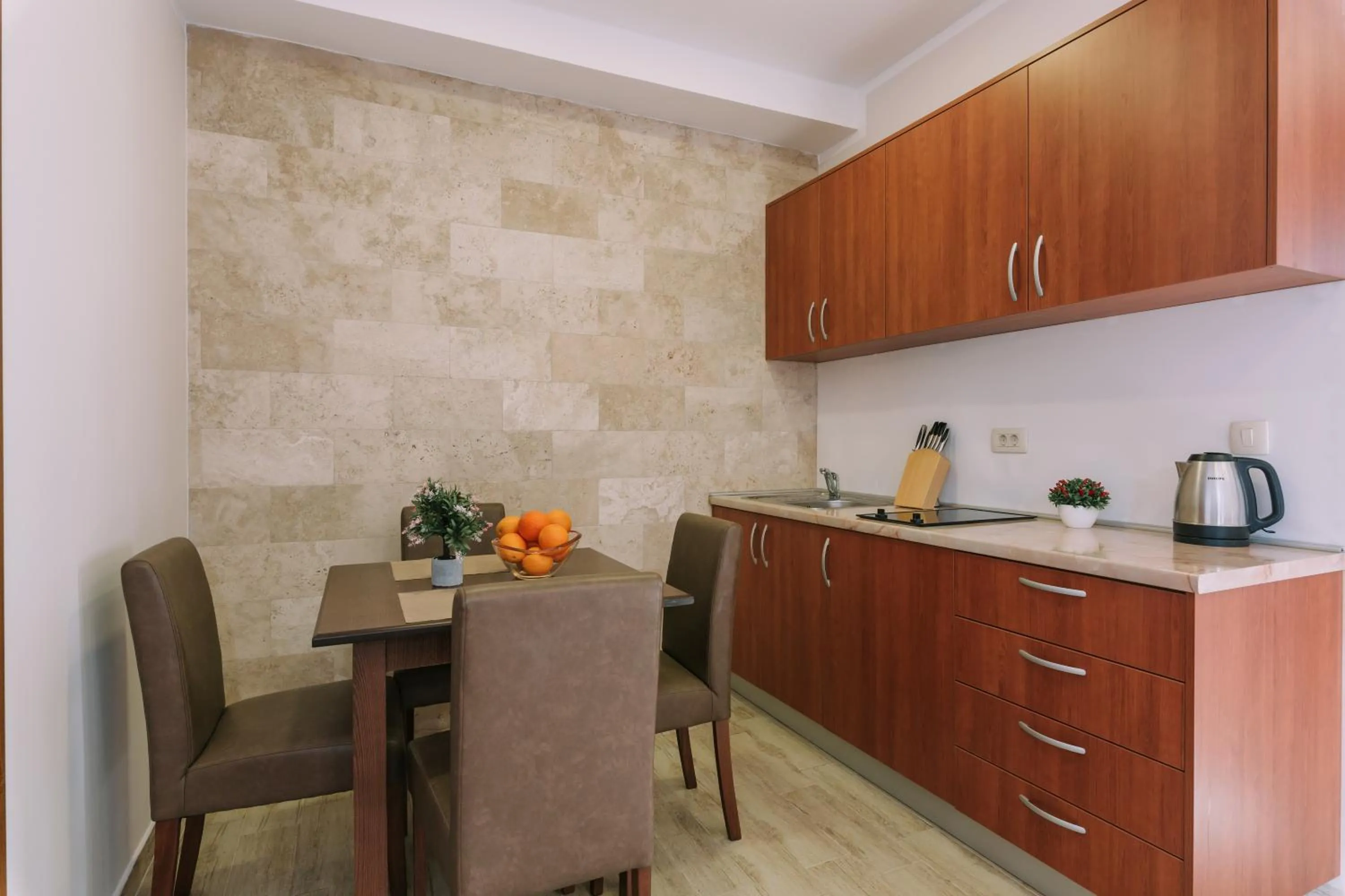 Kitchen or kitchenette in City Apartments