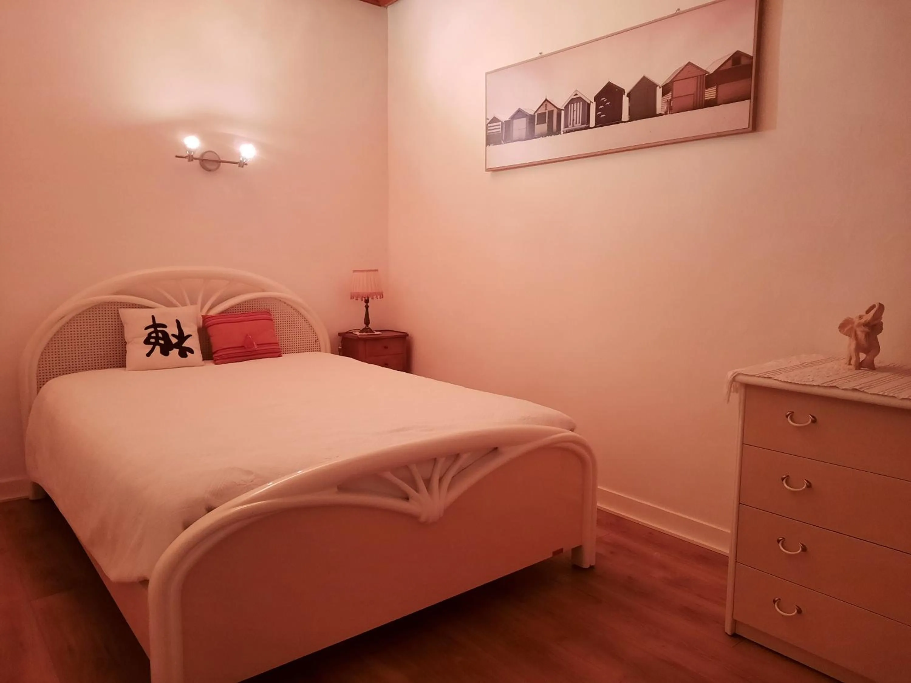 Bedroom, Bed in Appartement Vue Sur Mer