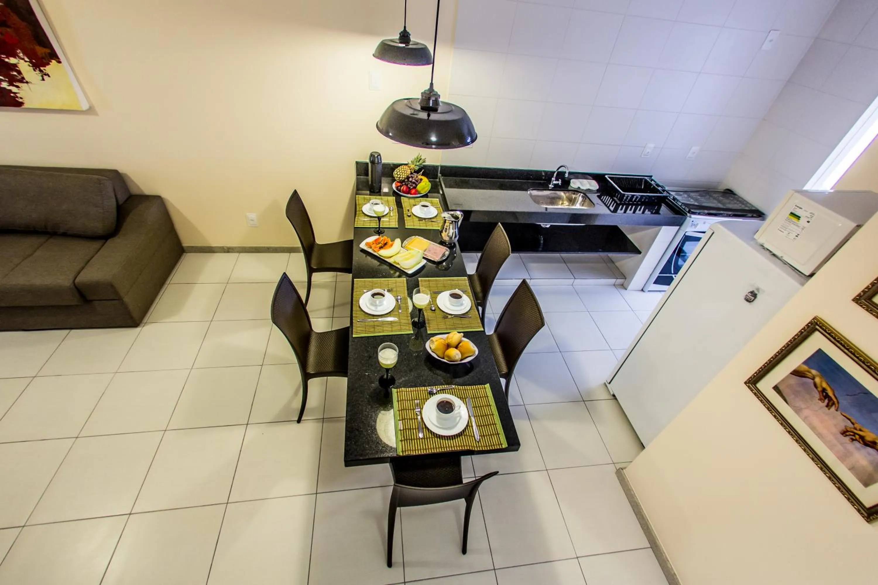 Communal kitchen in Residencial Portinari LTDA