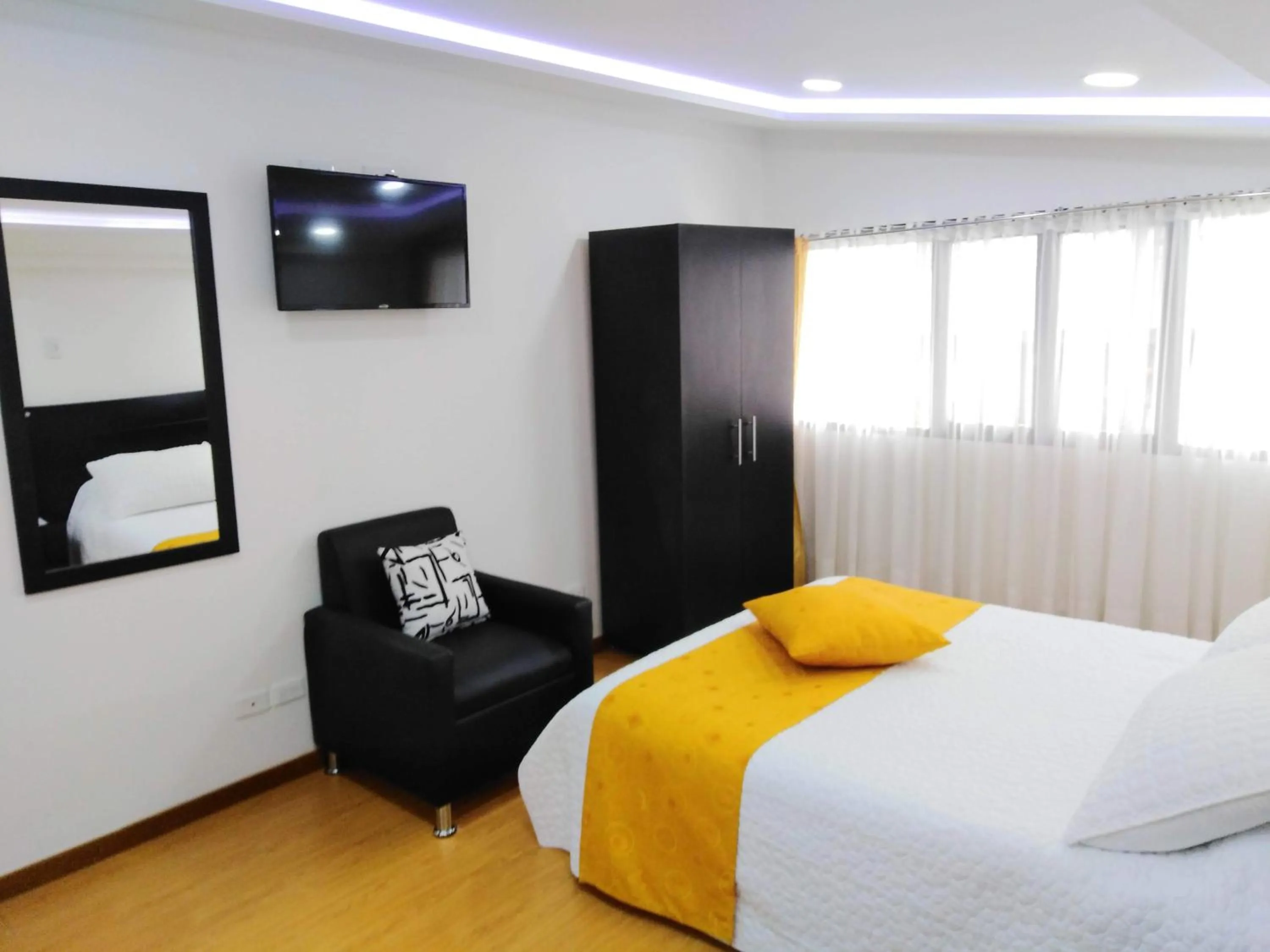 Bedroom, Bed in Hotel Lagos Latin America