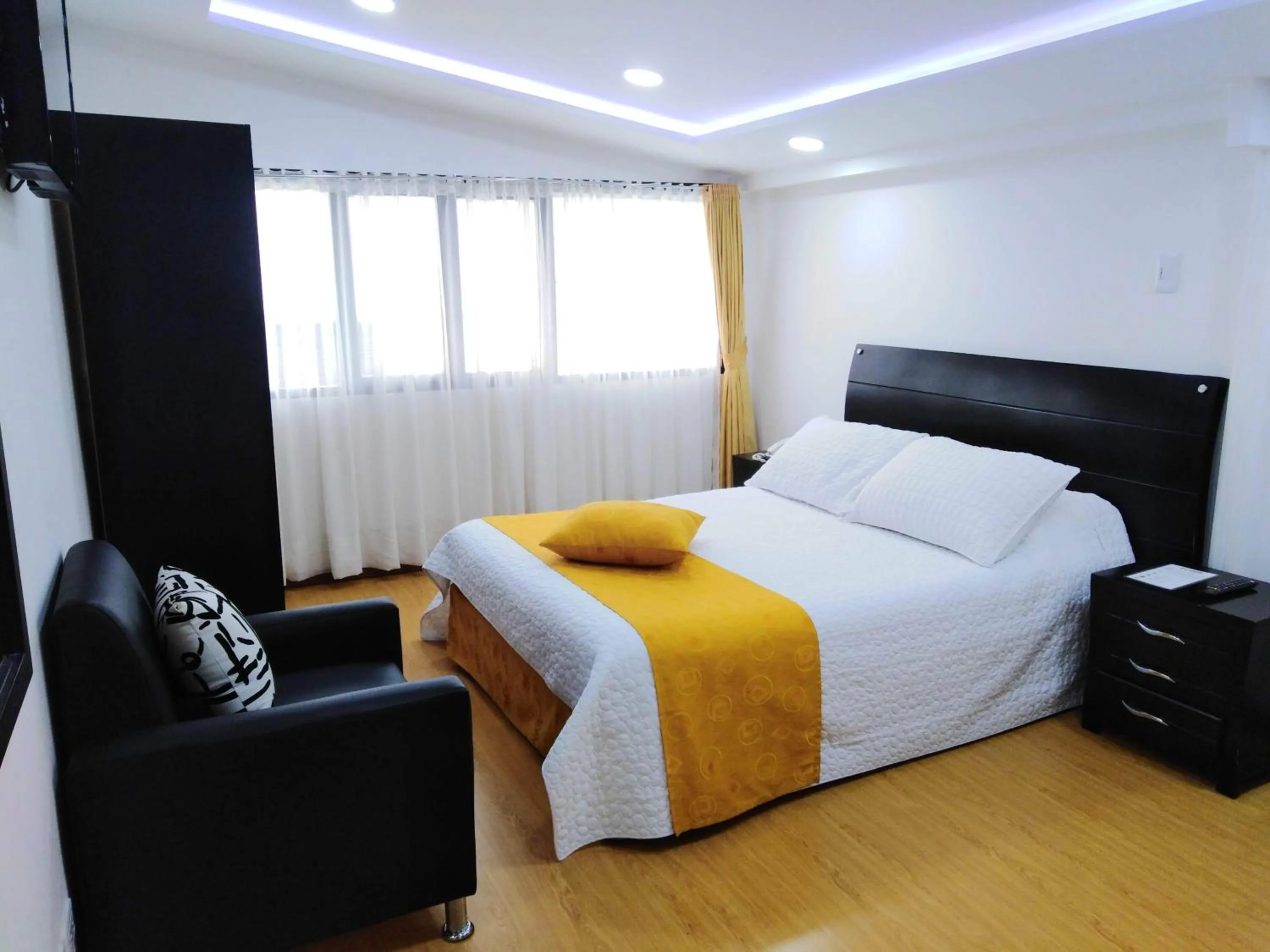 Bedroom, Bed in Hotel Lagos Latin America