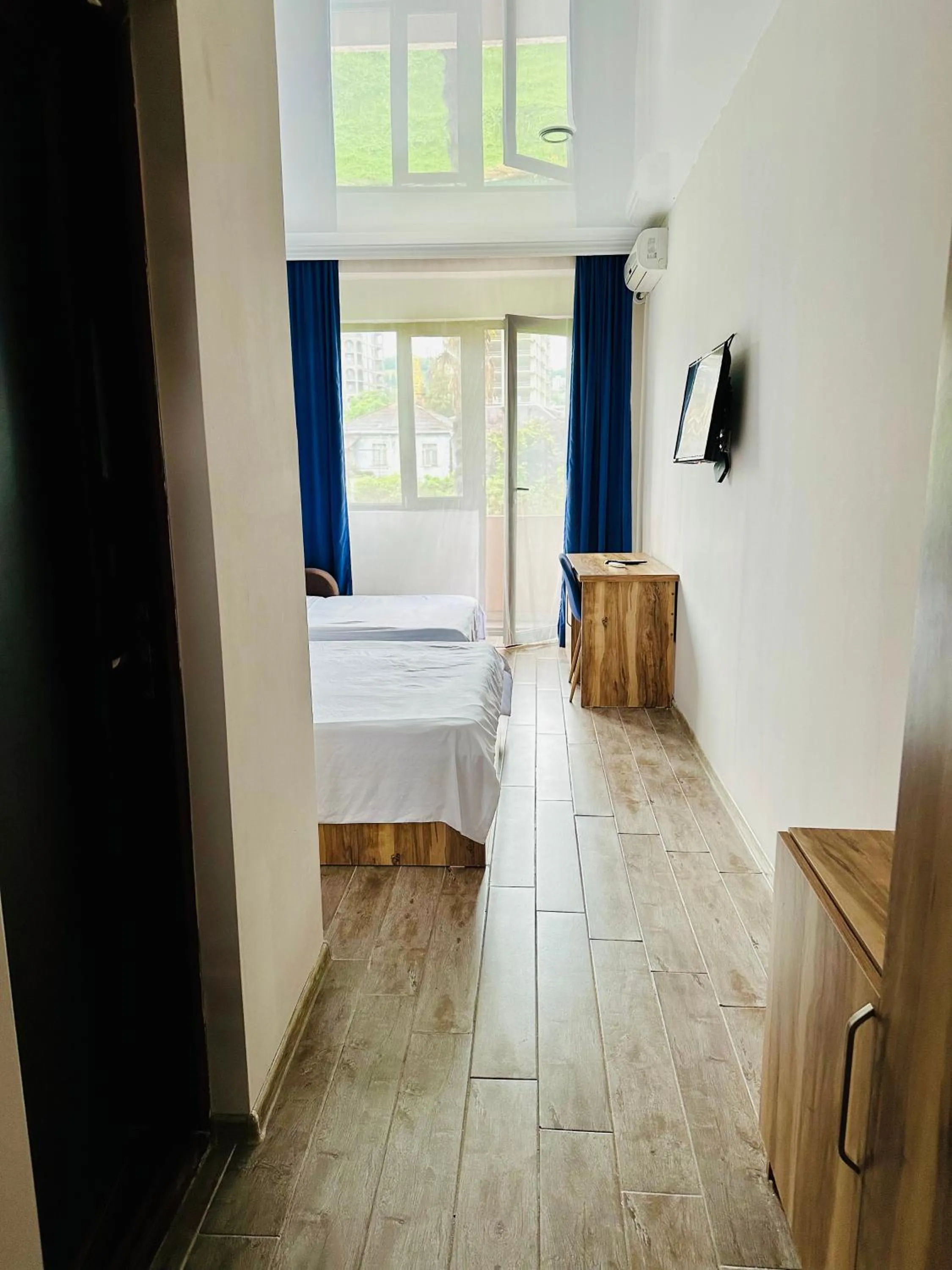 Photo of the whole room in Aparthotel costa