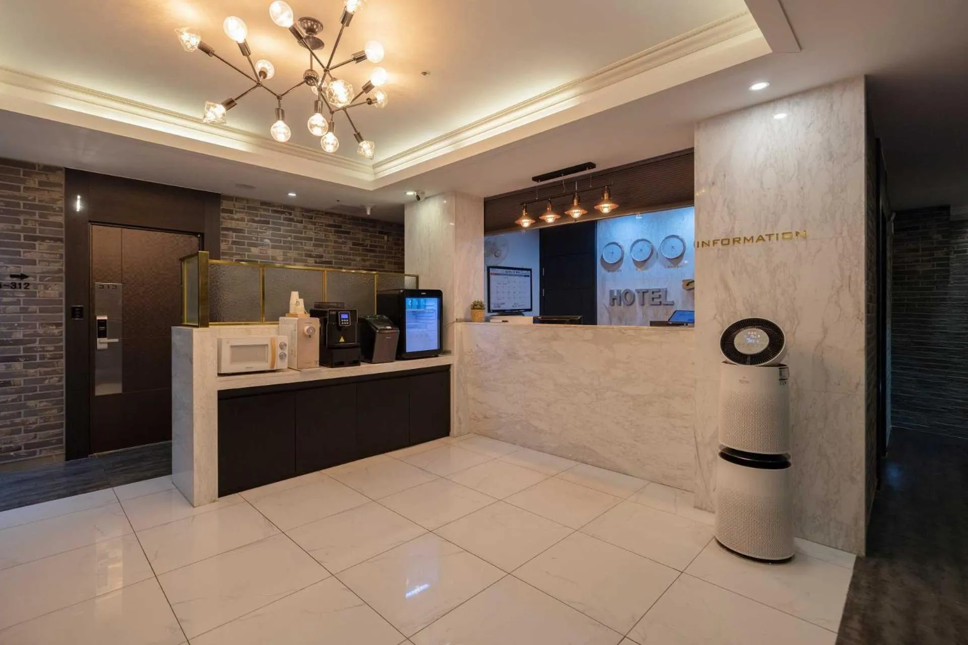 Lobby or reception in Hotel Moon Cheonan ShinBuldang