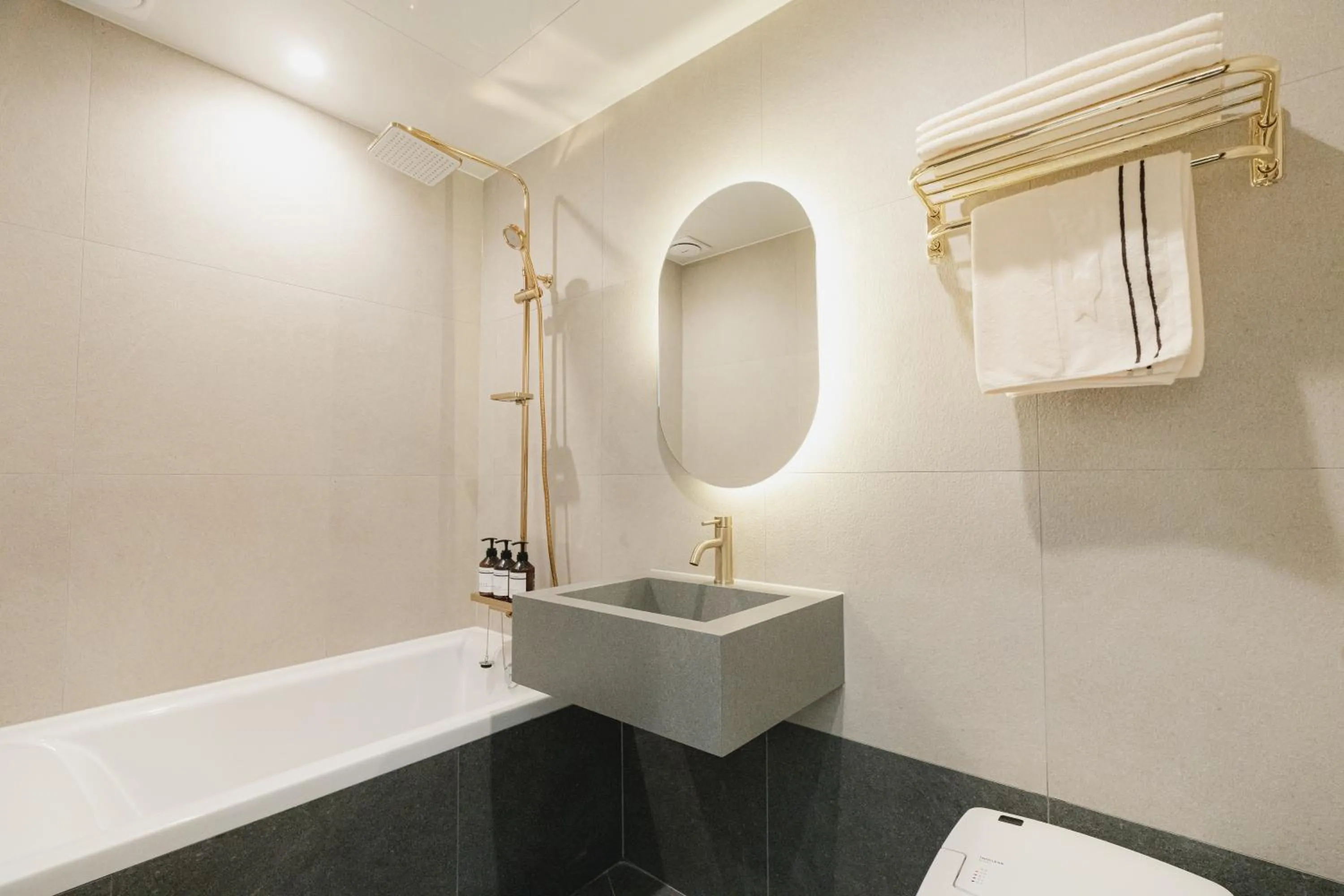 Shower in Cheonan Buldang Hound Hotel