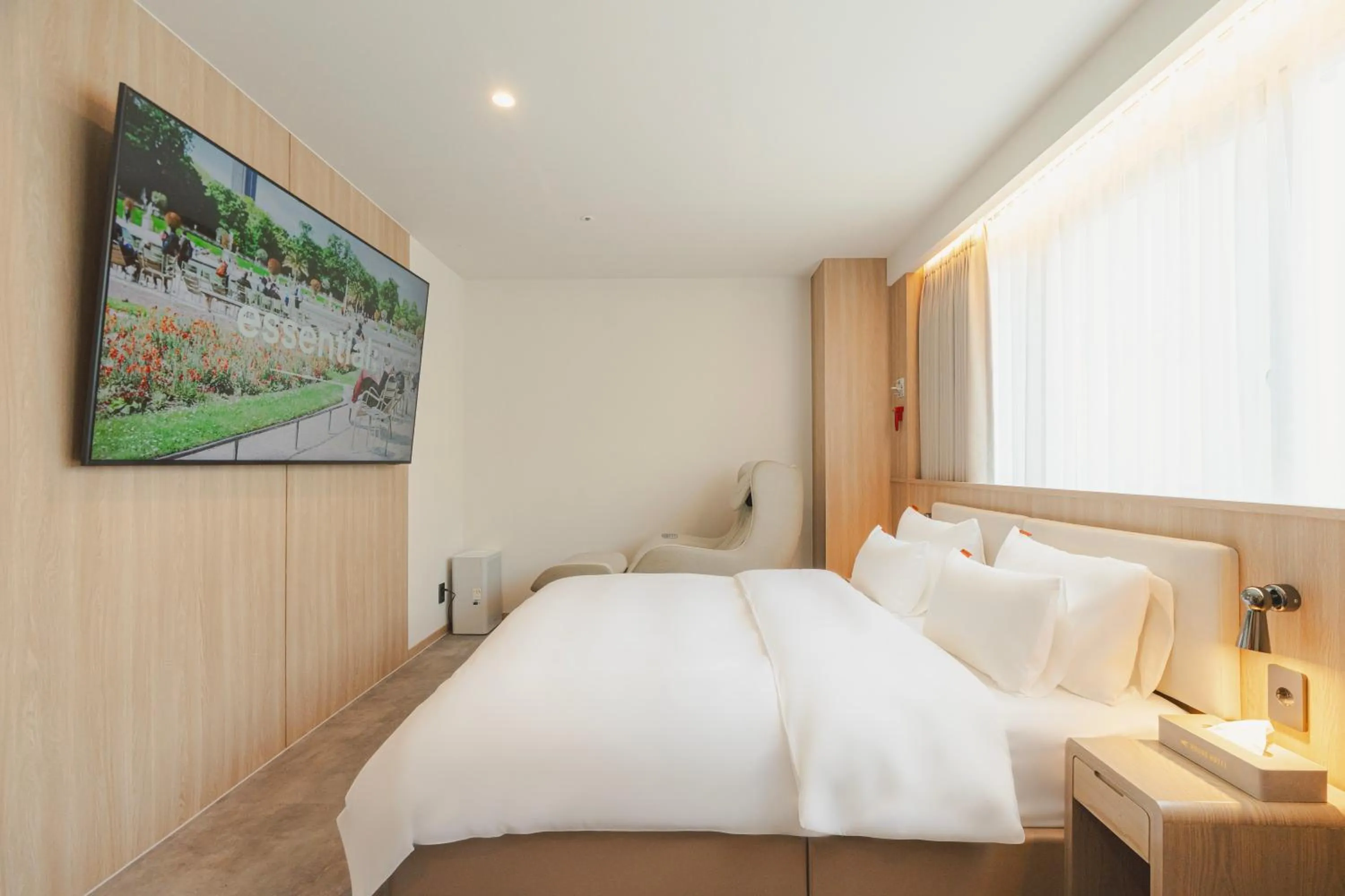 Bed in Cheonan Buldang Hound Hotel