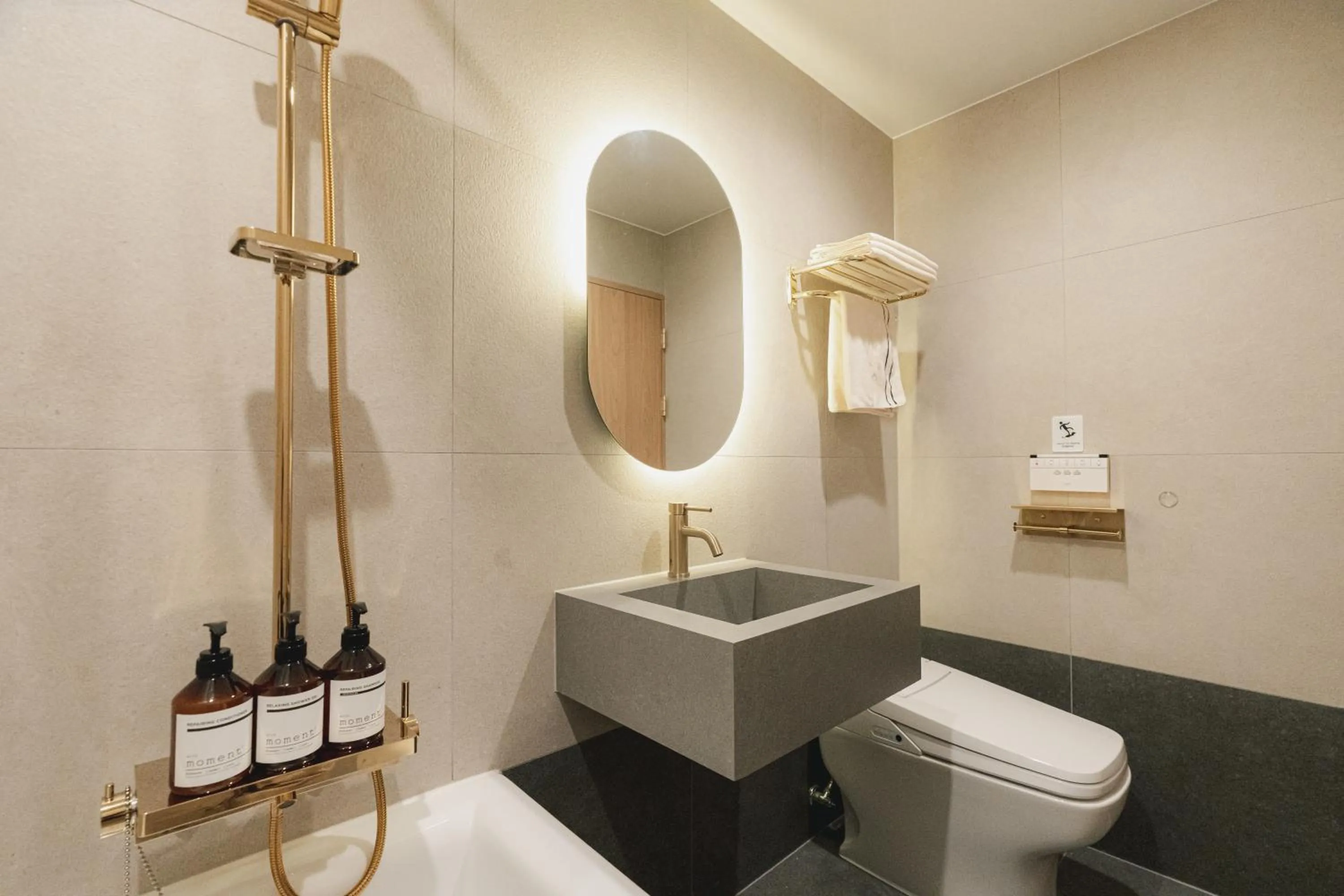 Toilet in Cheonan Buldang Hound Hotel