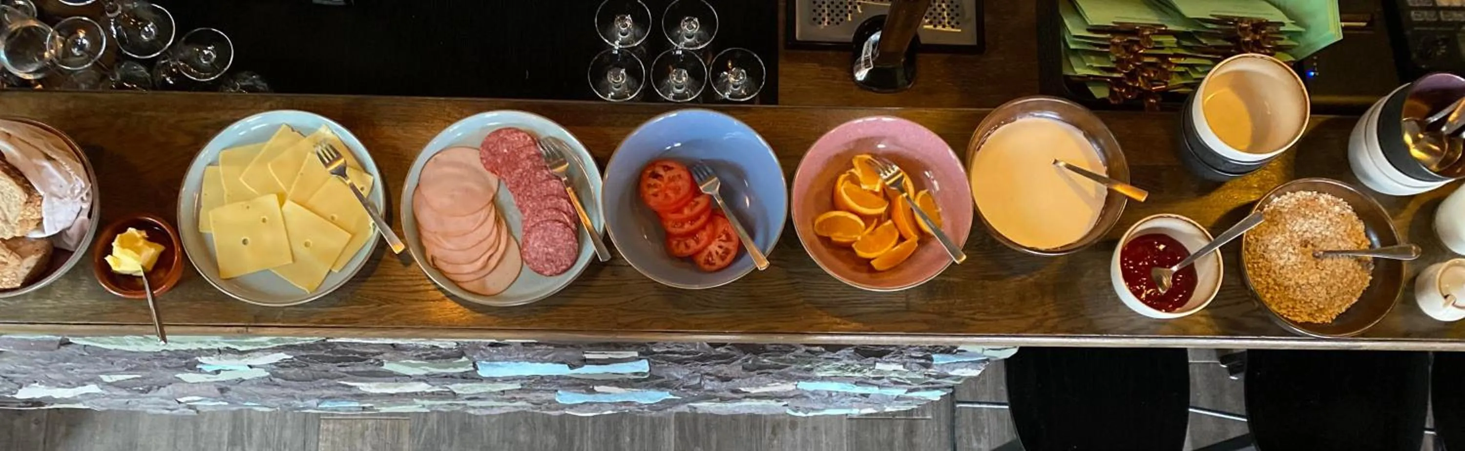 Breakfast in Bella Apartments & Rooms